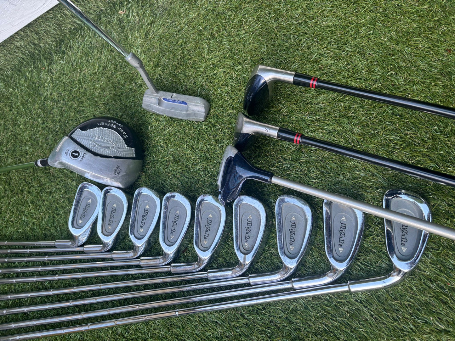 Slazenger Offset Driver + Ben Hogan Hybrids + Micuno Irons + Dunlop Putter + Trespass Bag (14 Clubs)
