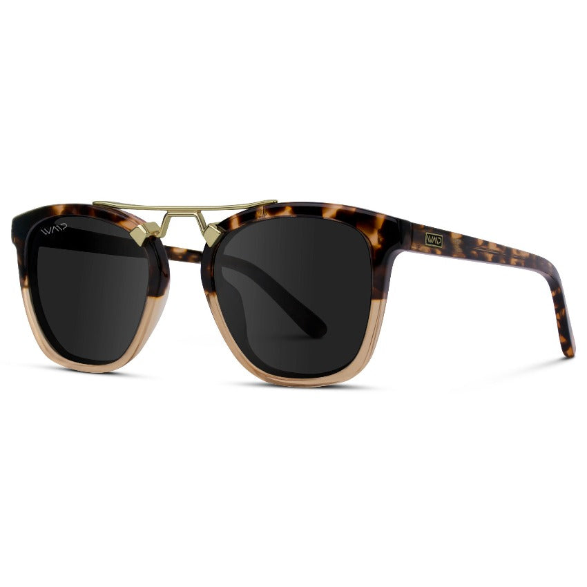 Lunettes de soleil surdimensionnées DEMI pour femme, couleur écaille de tortue marron cristal, par WMP Eyewear