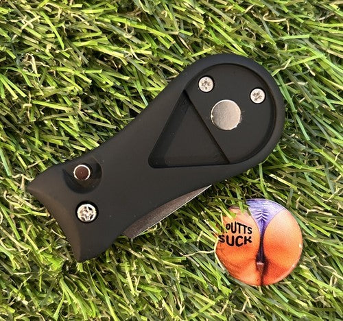 3 putts Suck Sexy GOLF BALL MARKER AND Switch PITCH REPAIR TOOL