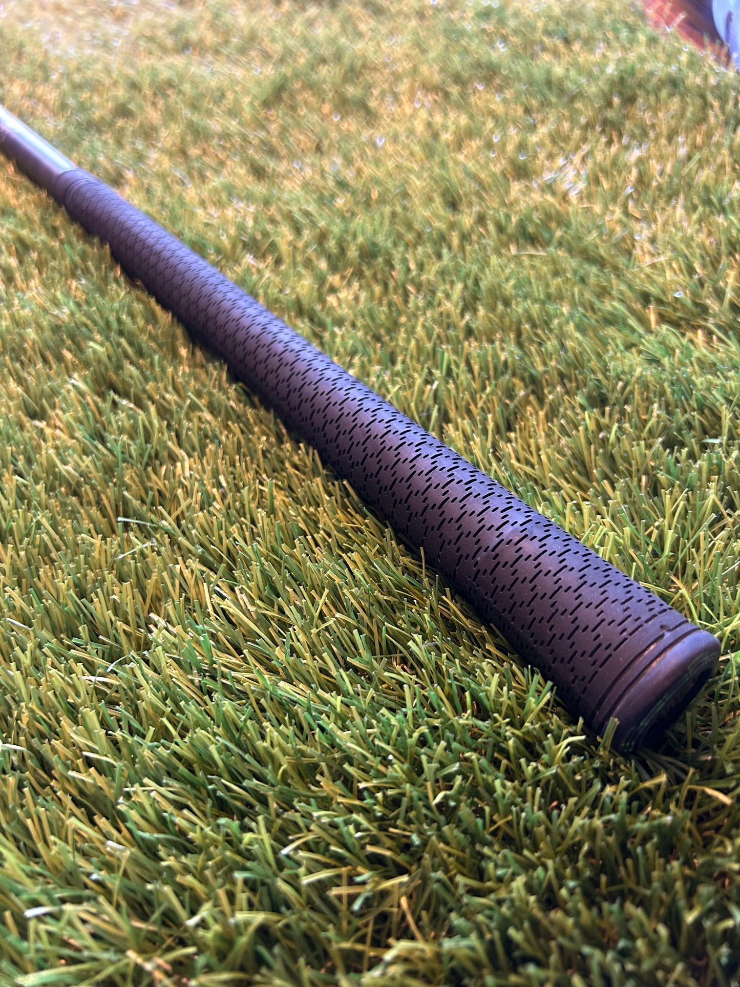 Cobra King LTD Black 10.5 Degree Driver Graphite Rogue 95 MSI Regular Flex shaft Cobra Connect - RH head cover included