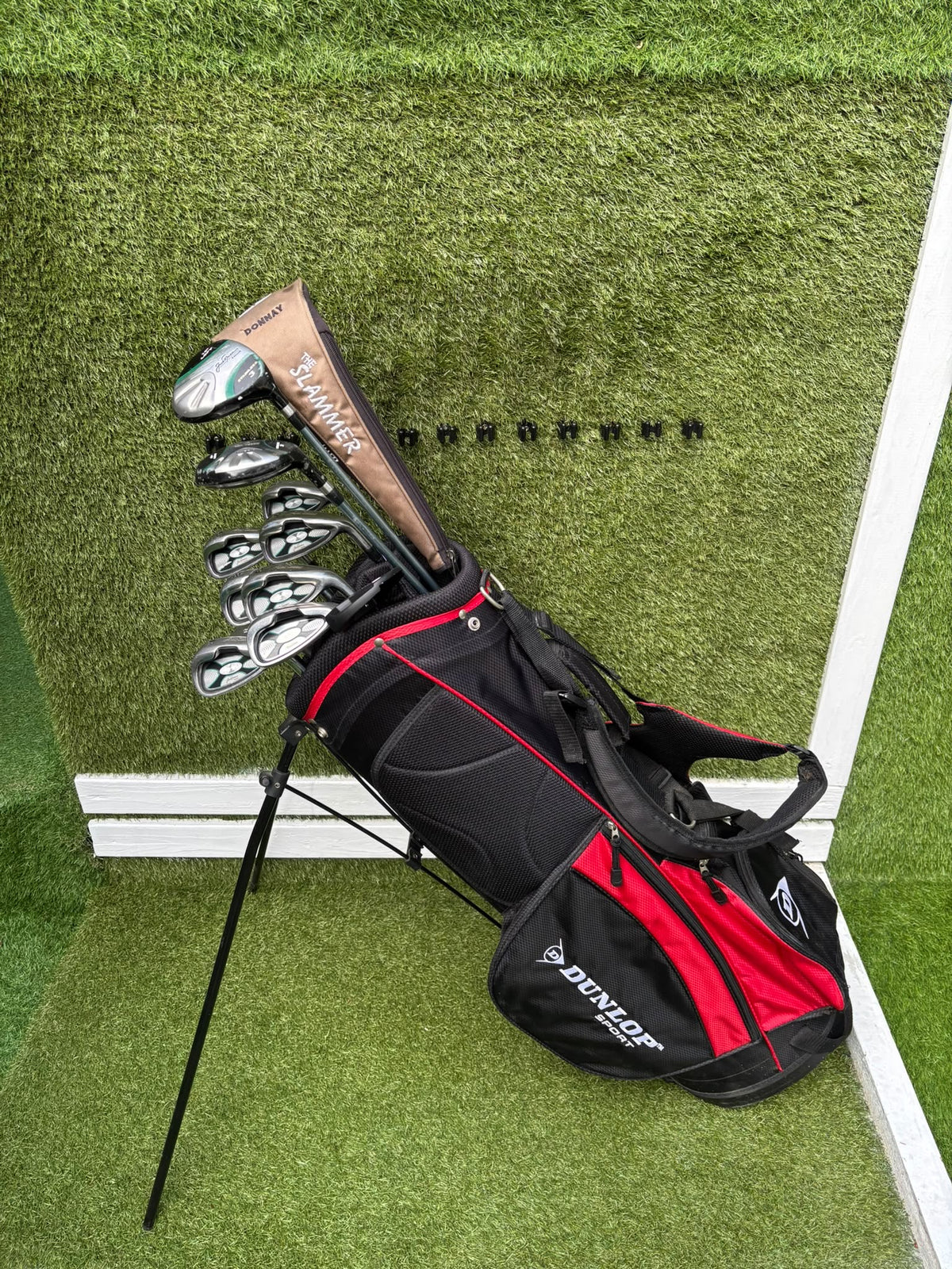 Jack Nicklaus Tour 5–SW Irons, 10.5° Driver, 3 Wood, Hybrid, Putter & Dunlop Stand Bag