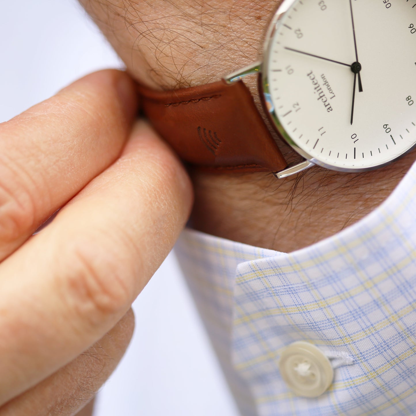Montre à paiement sans contact - Architect Zephyr pour homme + bracelet en noyer + gravure de police moderne