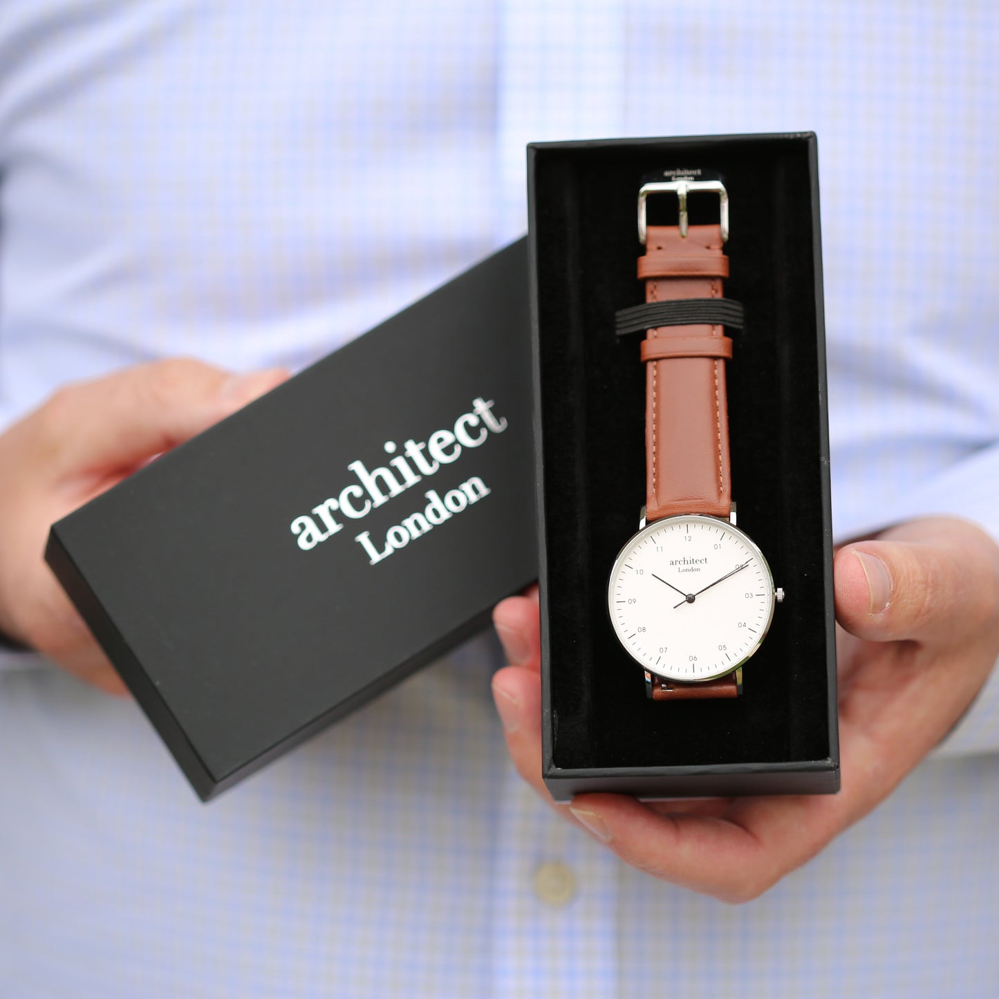 Montre à paiement sans contact - Architect Zephyr pour homme + bracelet en noyer + gravure de police moderne