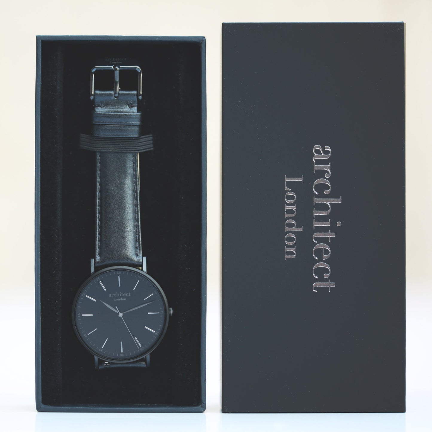Modern Font Engraving - Men's Minimalist Watch + Jet Black Strap