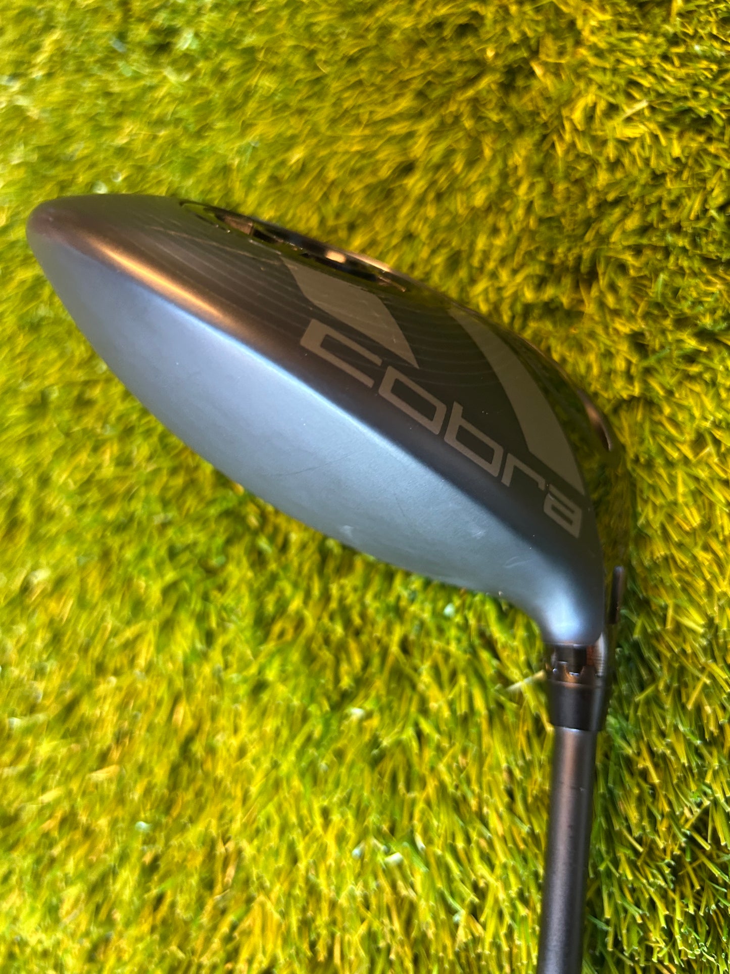 Cobra King LTD Black 10.5 Degree Driver Graphite Rogue 95 MSI Regular Flex shaft Cobra Connect - RH head cover included