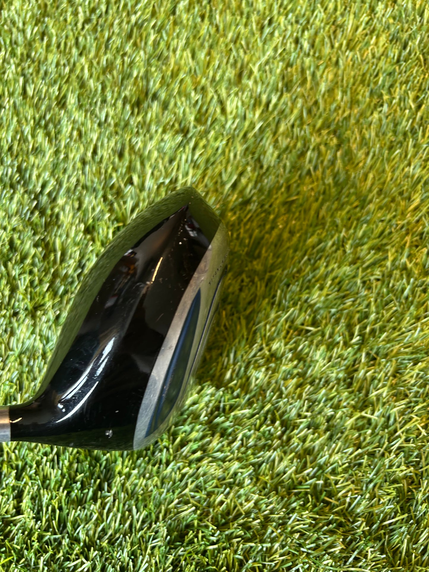 Northwestern Prism II Driver 10.5 Degree Ultra Light Graphite Regular Flex Shaft - RH Head cover included