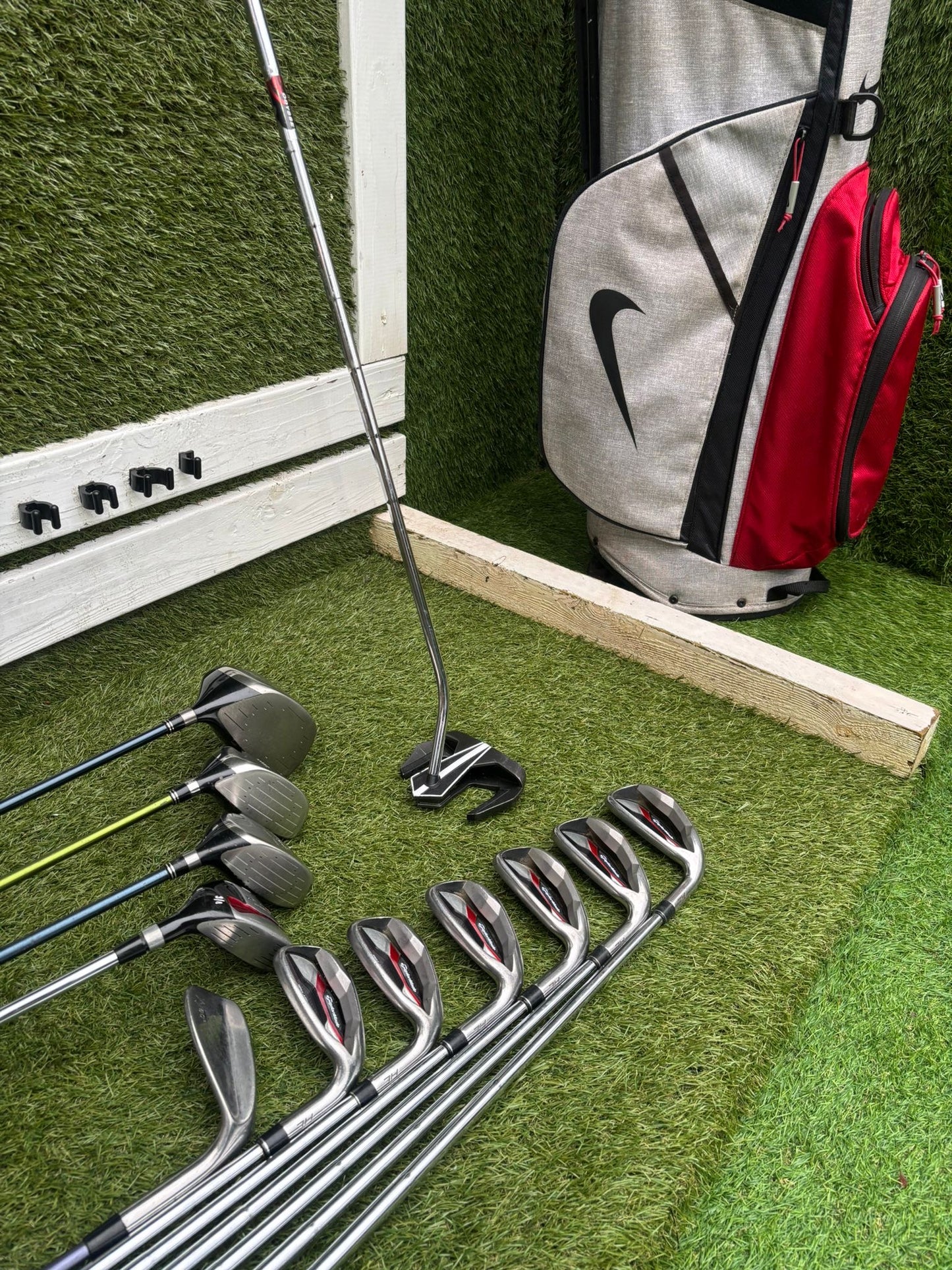 TaylorMade AeroBurner Irons + Cobra Woods + Nike Stand Bag