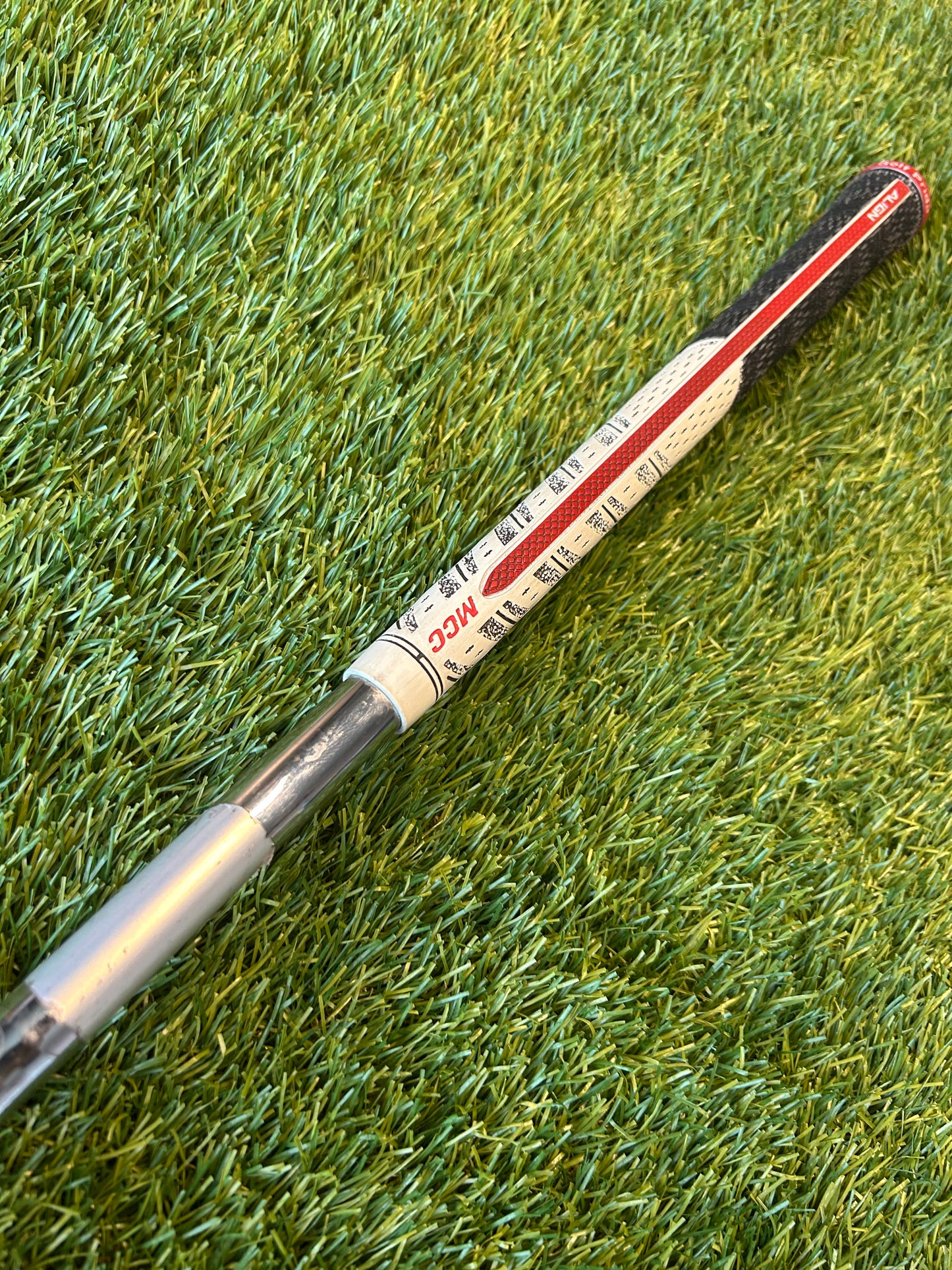 Taylormade R11 Attack Wedge Steel Stiff flex Shaft - RH