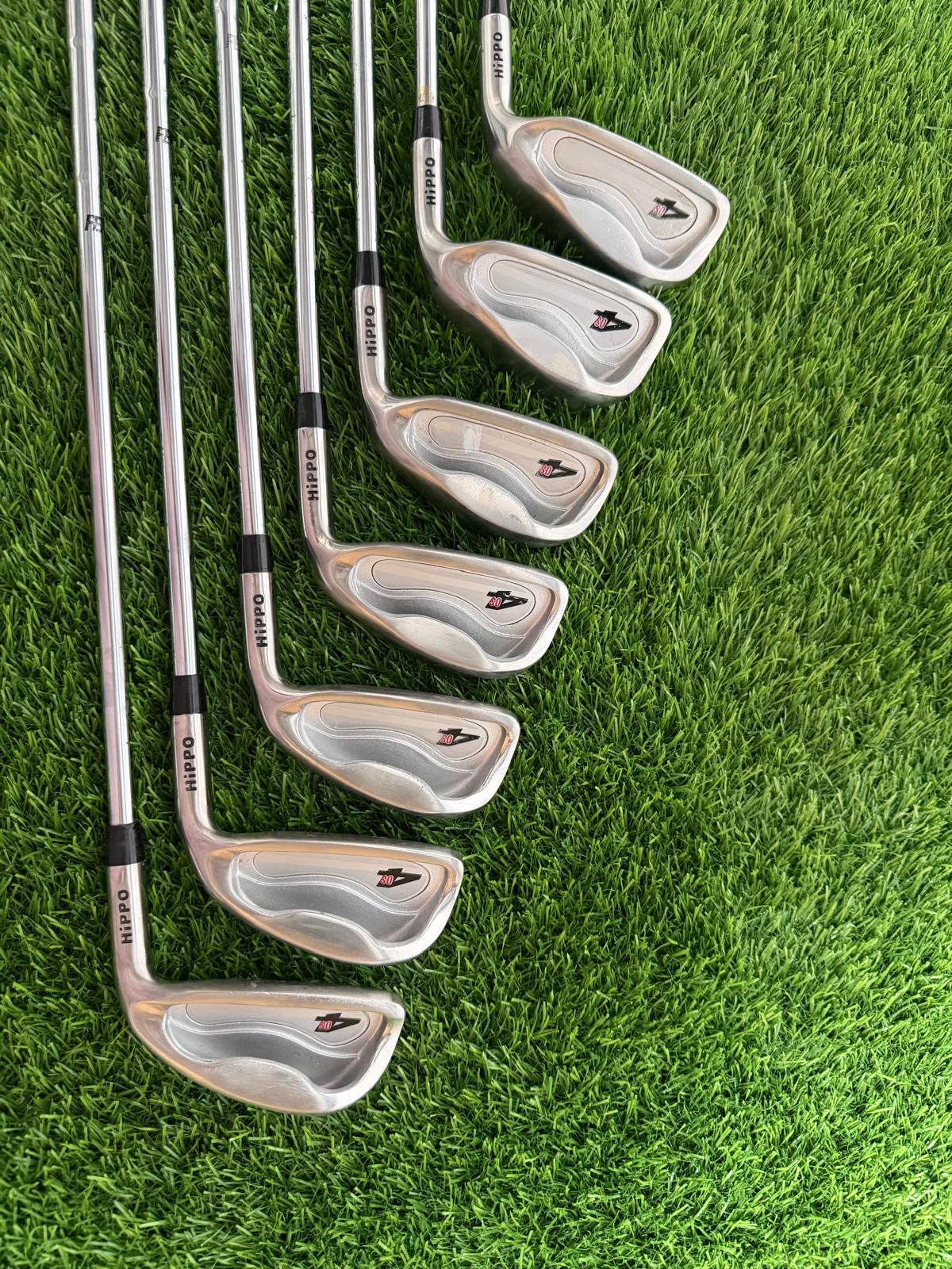 Pre-owned Men’s Right-Handed Hippo Golf Set – Ideal for Beginners to Mid Handicap Golfers