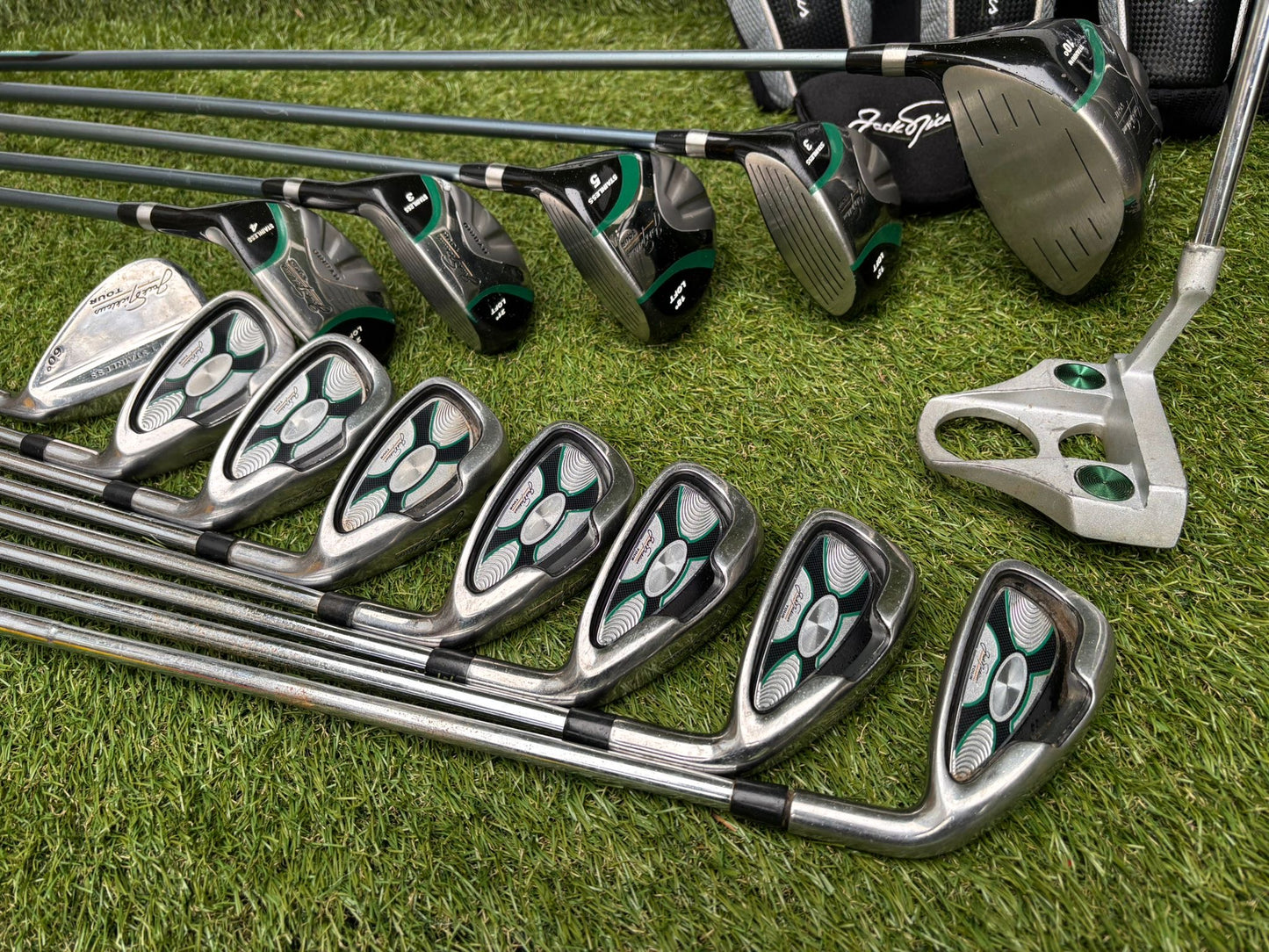 Jack Nicklaus Tour – Full Matching 14-Club Golf Set + Bag £294 + Free Delivery