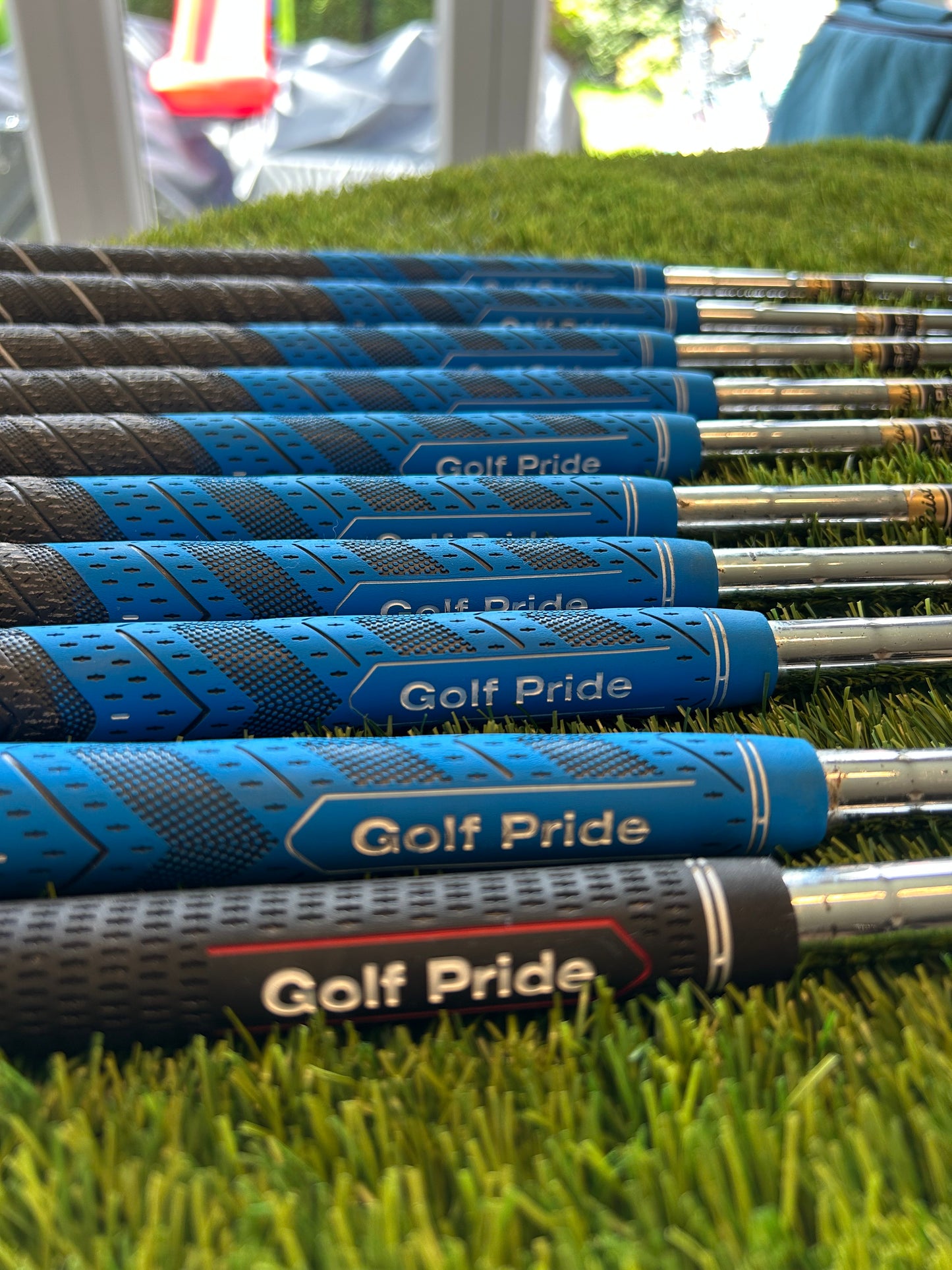 Titleist DCI Iron Set 2-PW+SW Steel Regular Flex Shaft Golf Pride Grip - RH Free P&P