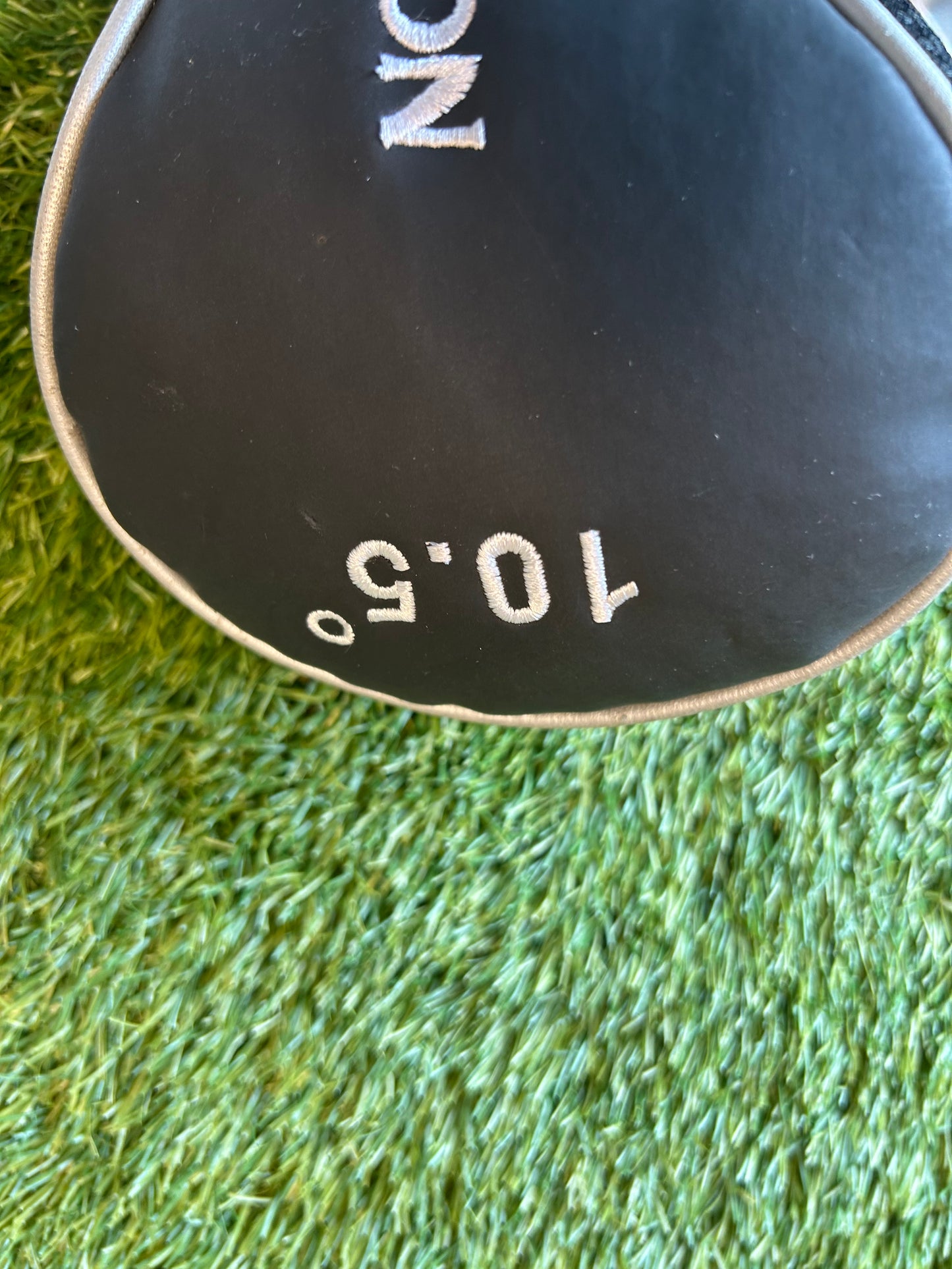 Northwestern Prism II Driver 10.5 Degree Ultra Light Graphite Regular Flex Shaft - RH Head cover included