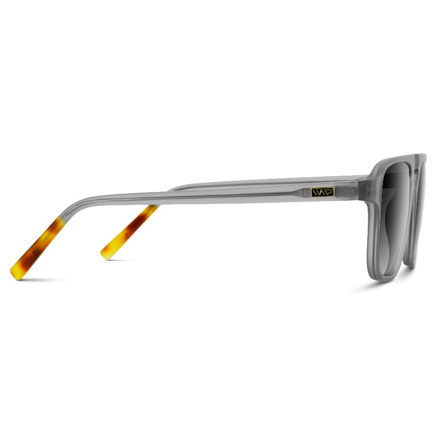 Lunettes de soleil aviateur carrées unisexes EMERSON en gris Moonrock par WMP Eyewear