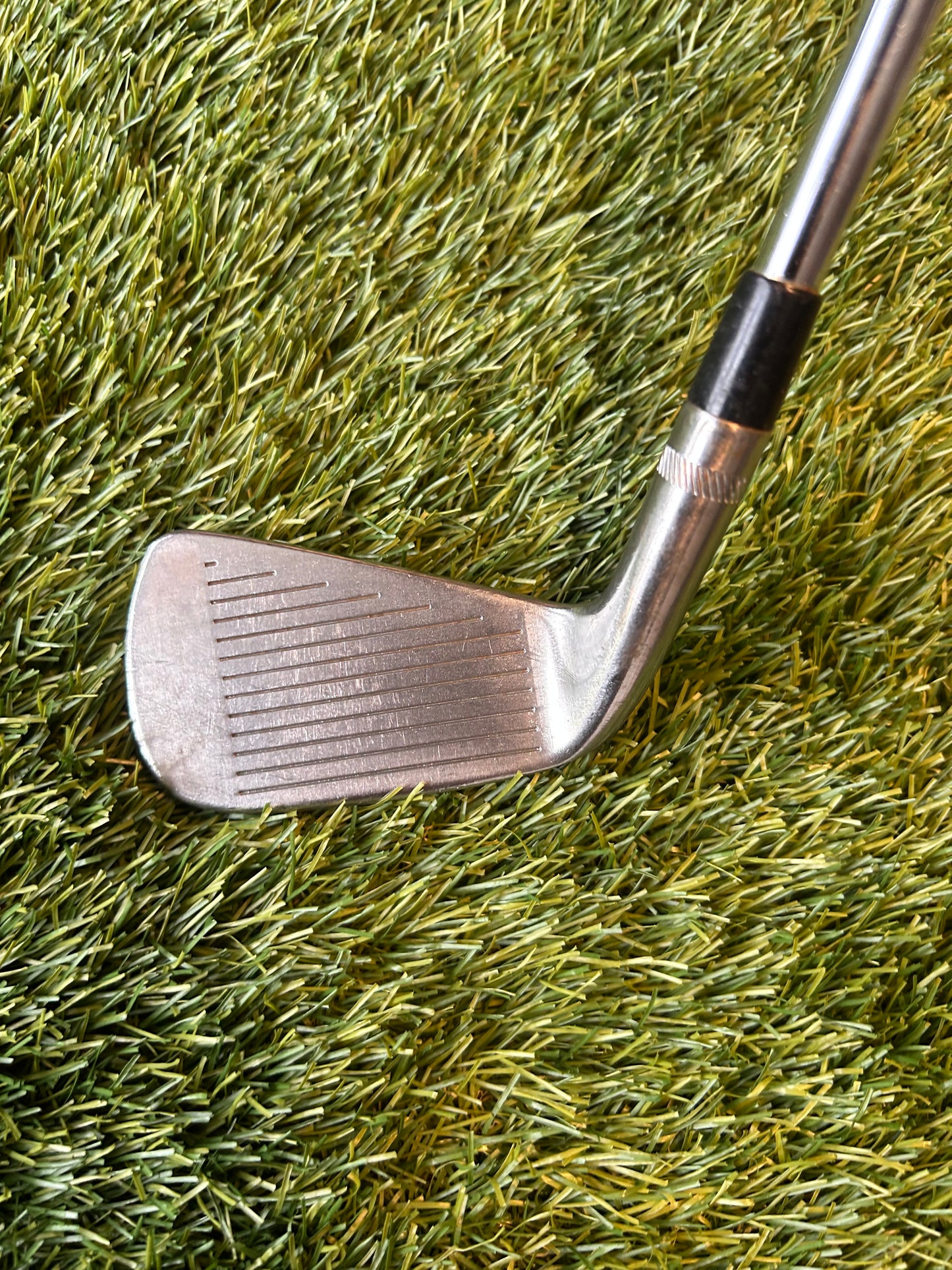 Titleist 990 5 Iron Steel Dynamic Gold S300 Shaft - RH