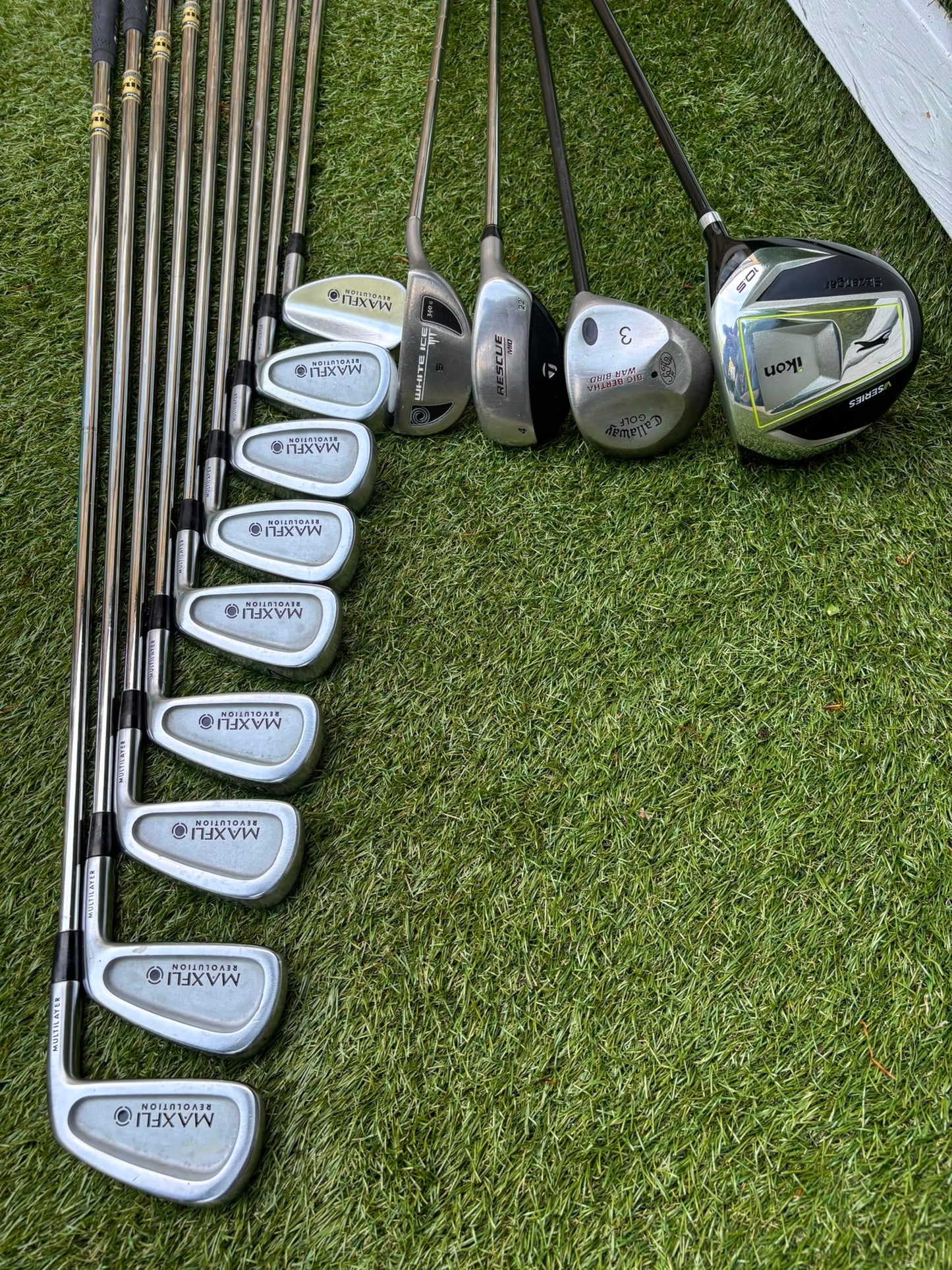 Maxfli Revolution +1” Golf Set with Odyssey White Ice Putter & Cobra Bag Free Delivery