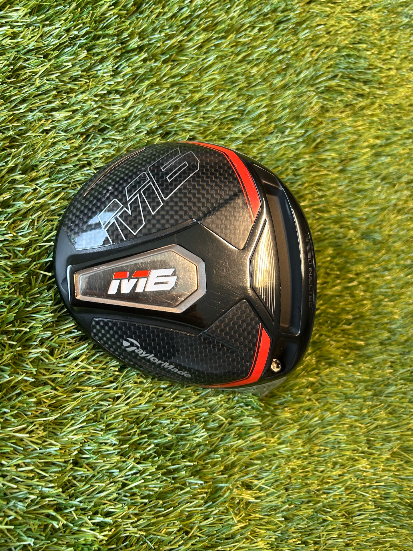 Taylormade M6 10.5 Degree Driver Head ONLY With Head cover - RH