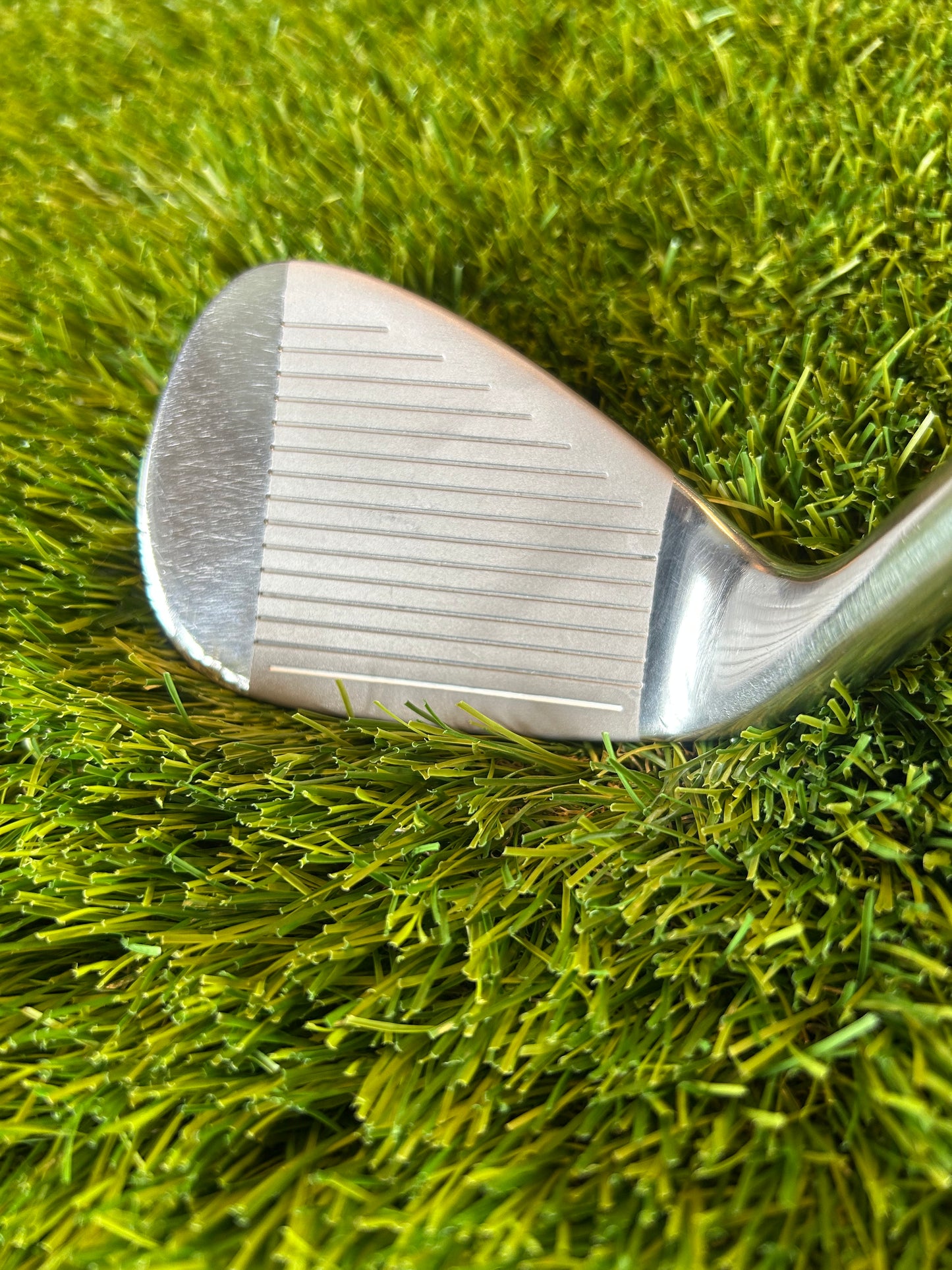 TaylorMade M4 Attacking Wedge Max KBS S|85 (stiff flex) steel shaft - RH