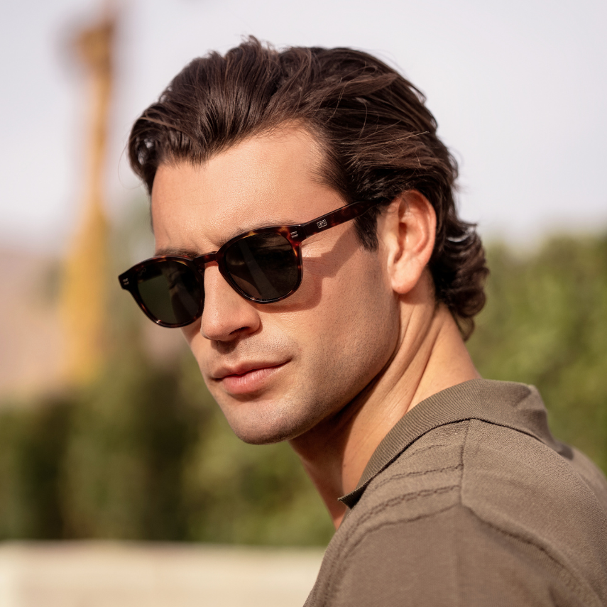Lunettes de soleil unisexes polarisées FELIX Mid-Century en écaille ambrée par WMP Eyewear UK