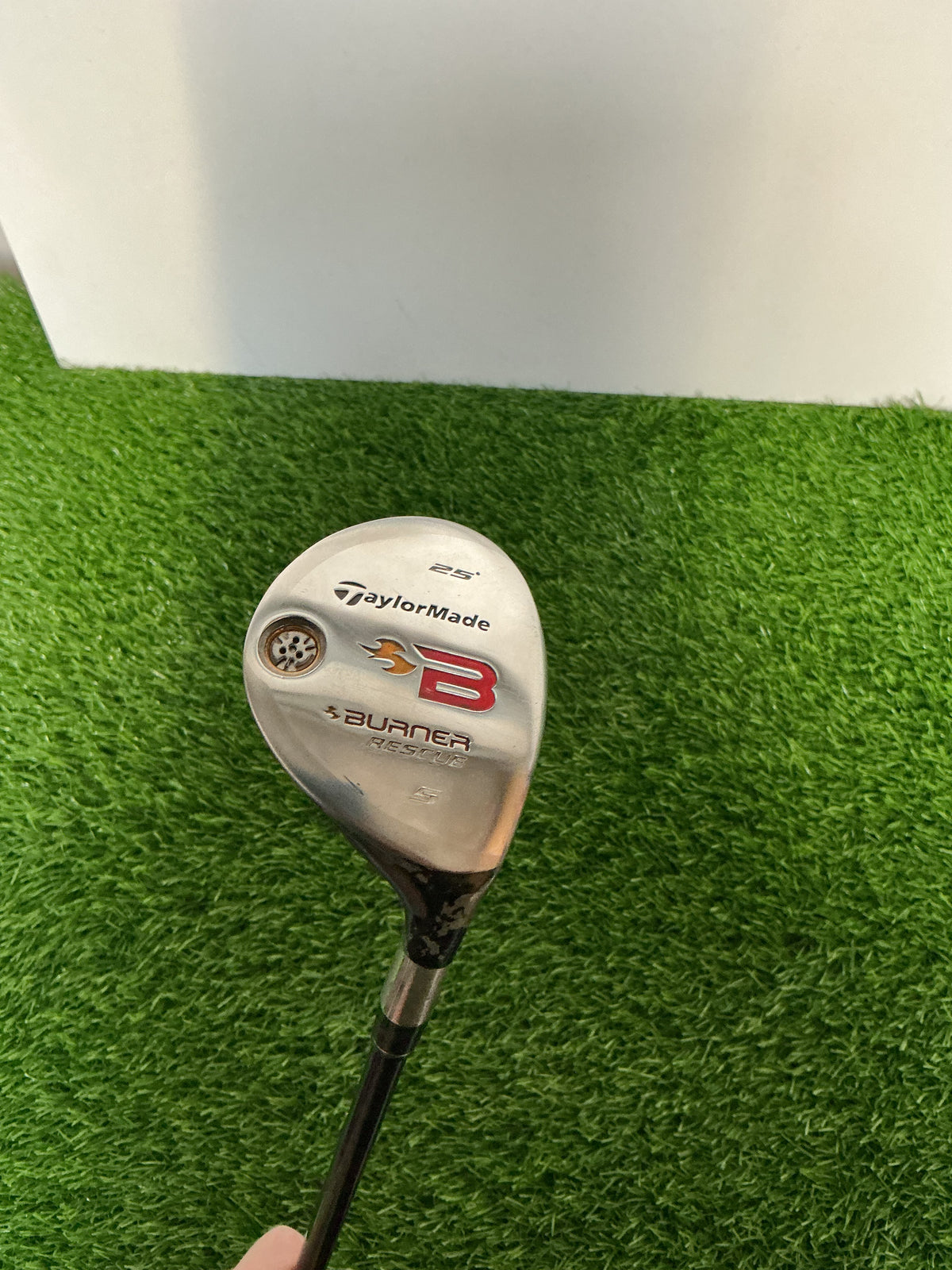Pre-Owned Mens RH TaylorMade 25 Degree Hybrid