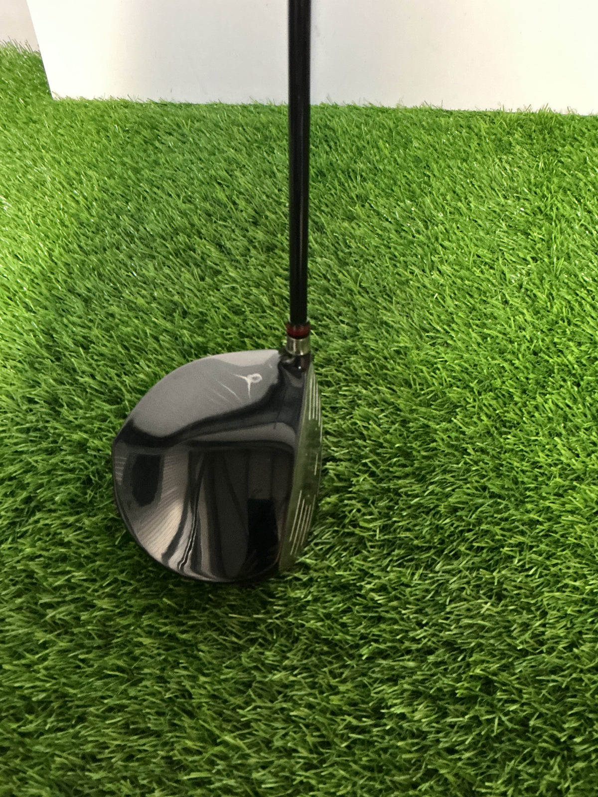 Pre-Owned Mens RH Yonex 10.5 Degree Driver Stiff Flex