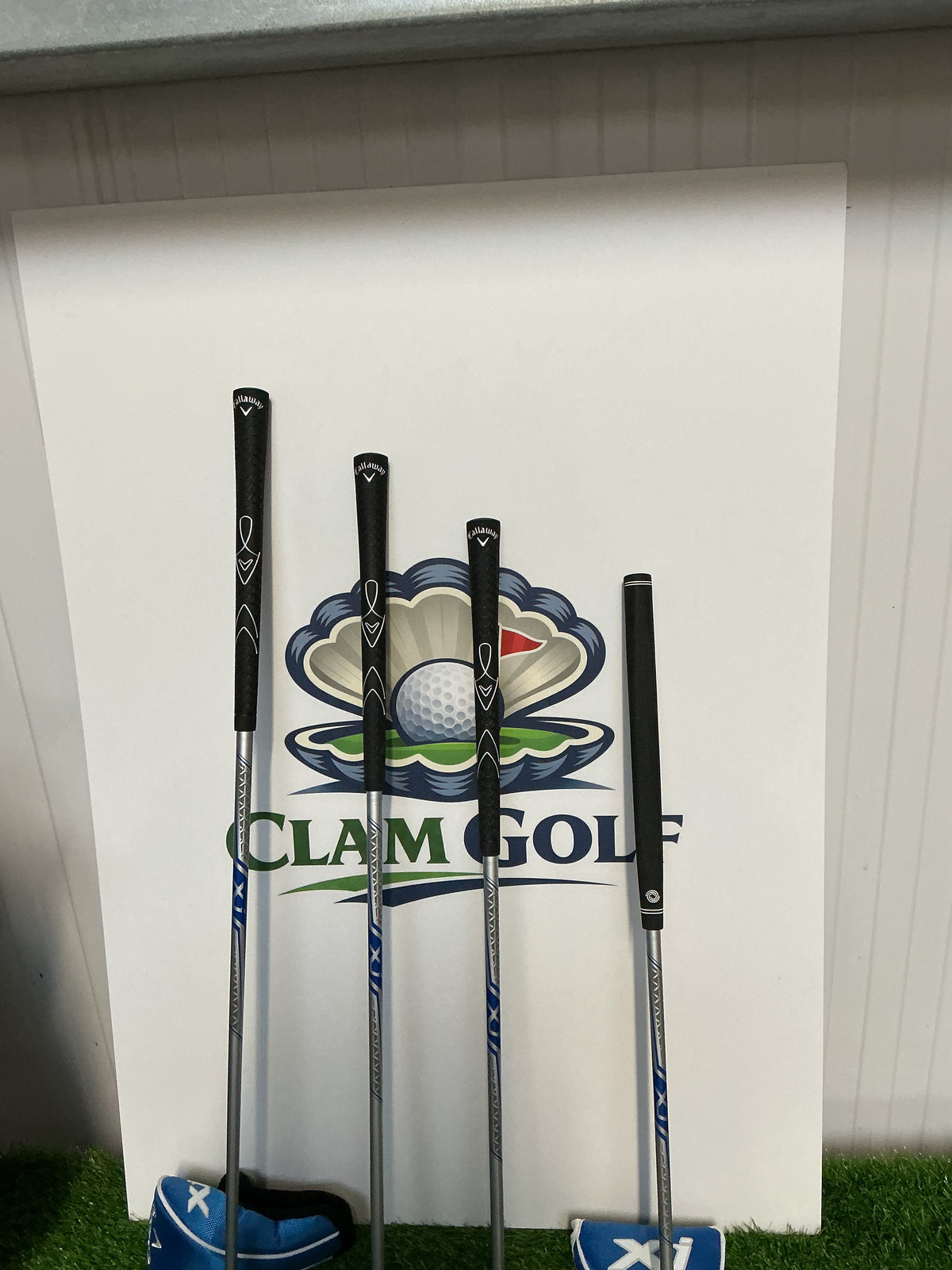Pre-Owned Junior Callaway Golf Club & Bag Set Ages 4-6 years Almost New