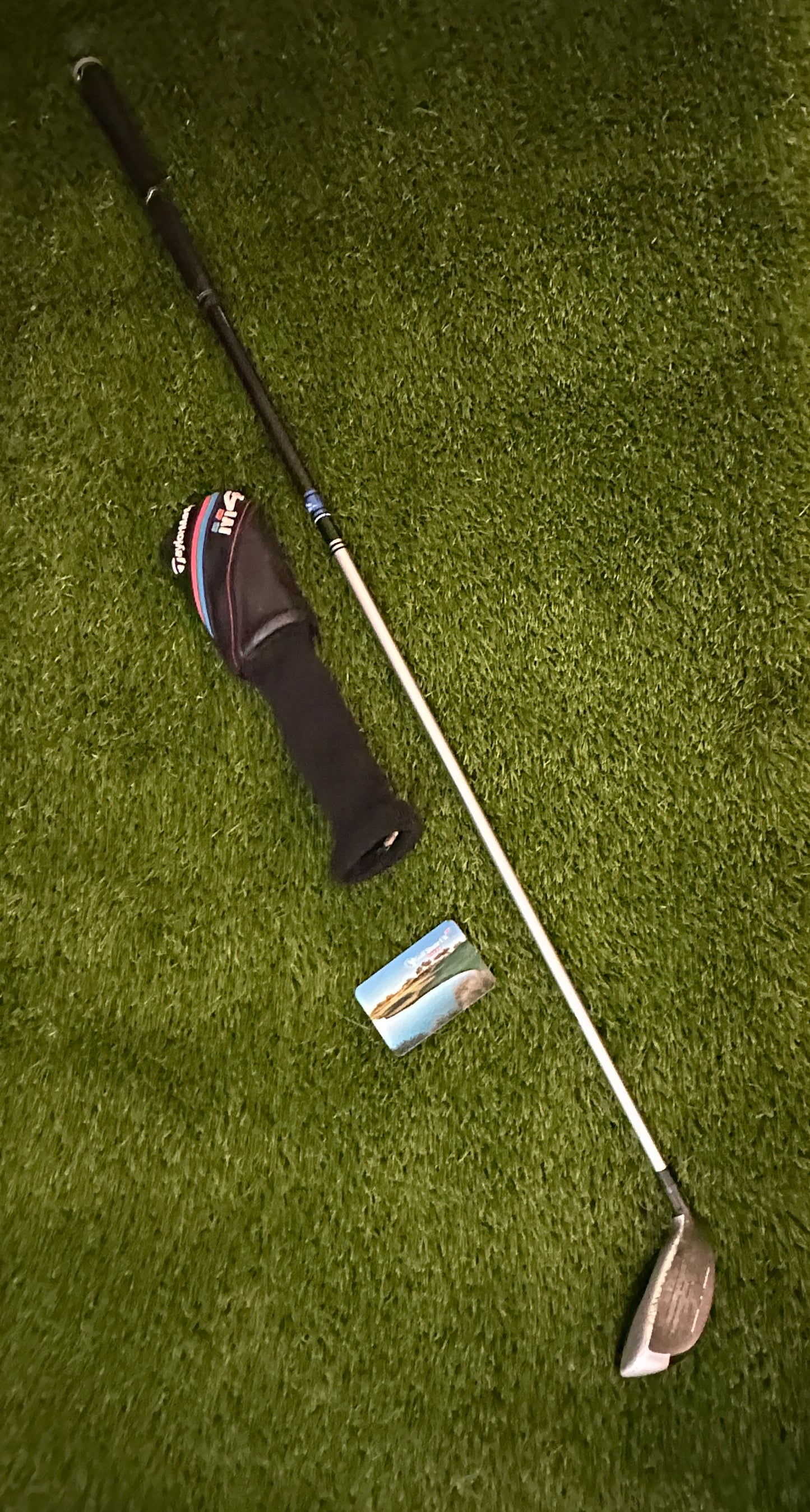 TaylorMade M4 3 Hybrid with Headcover, Stunning Club