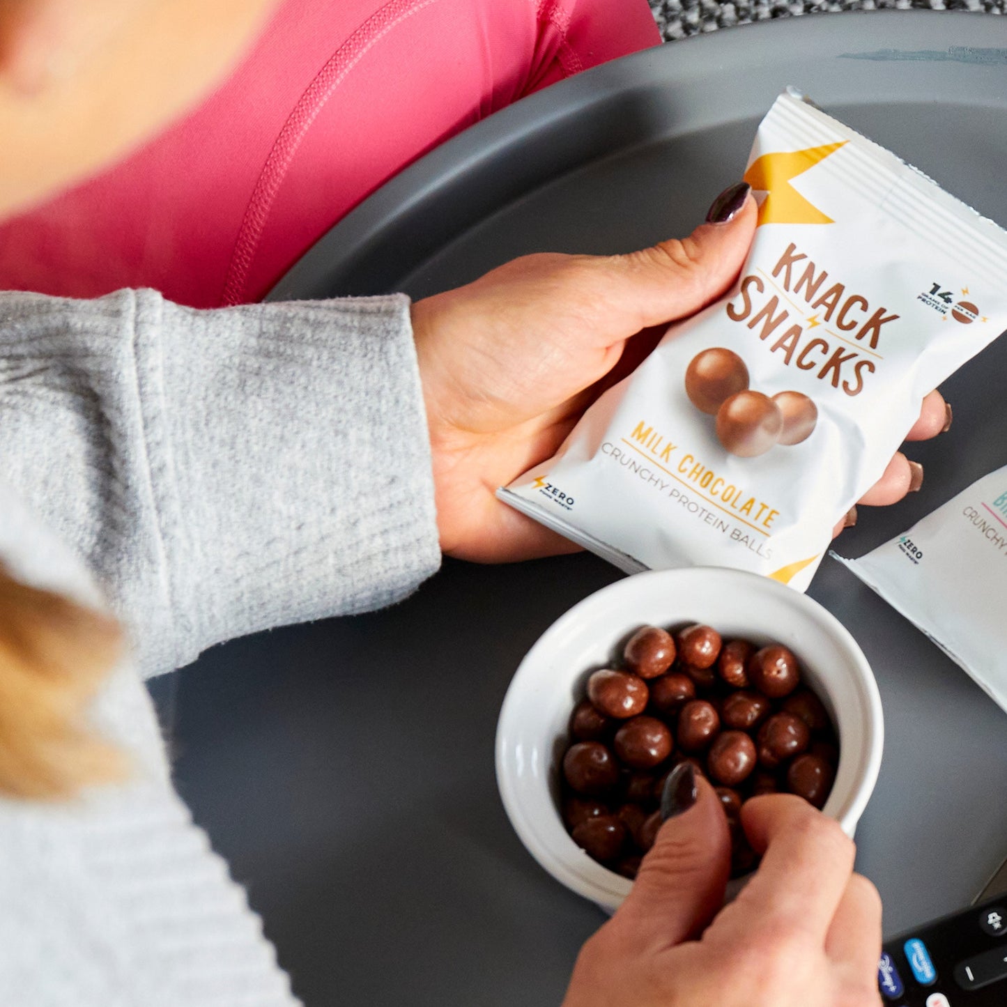 Boules protéinées croquantes au chocolat au lait (paquet de 10) Parfaites pour les golfeurs