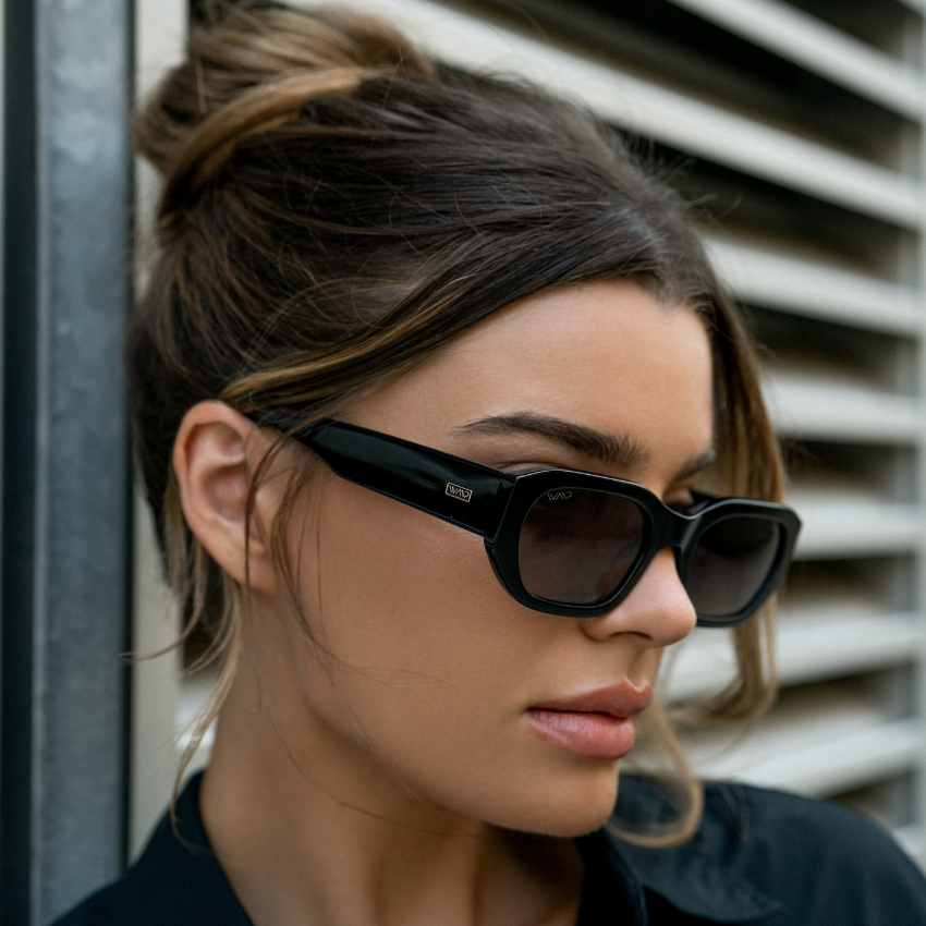 LONDON Women's Cat-Eye Sunglasses Retro Thick Frame in Black by WMP Eyewear
