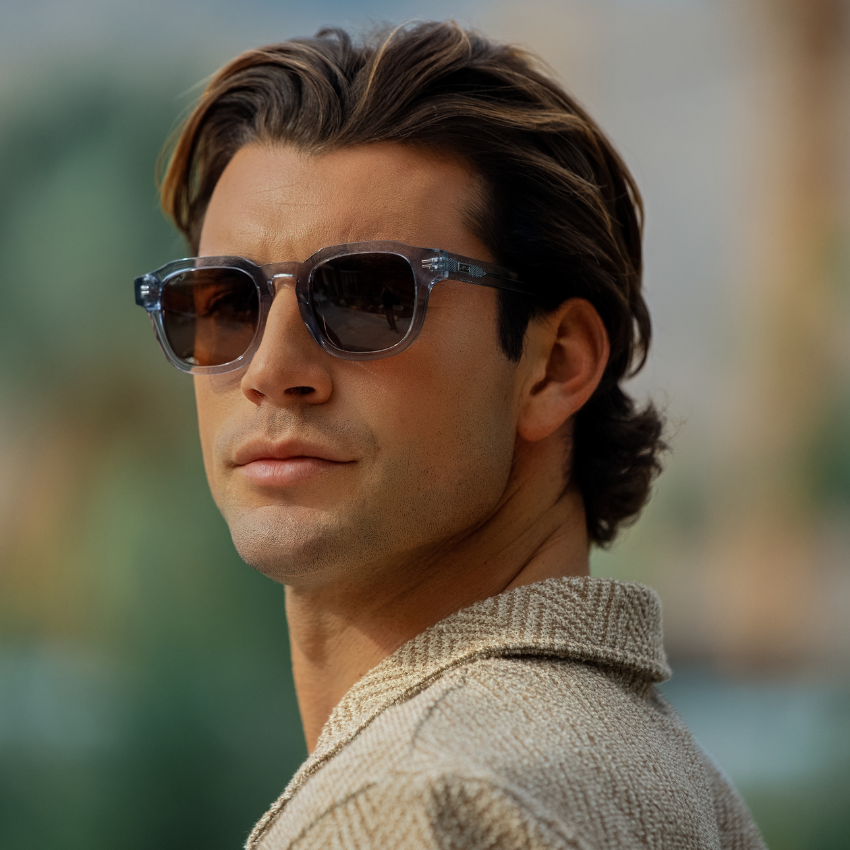 Lunettes de soleil rétro polarisées à monture épaisse NELSON pour homme, bleu denim, par WMP Eyewear UK