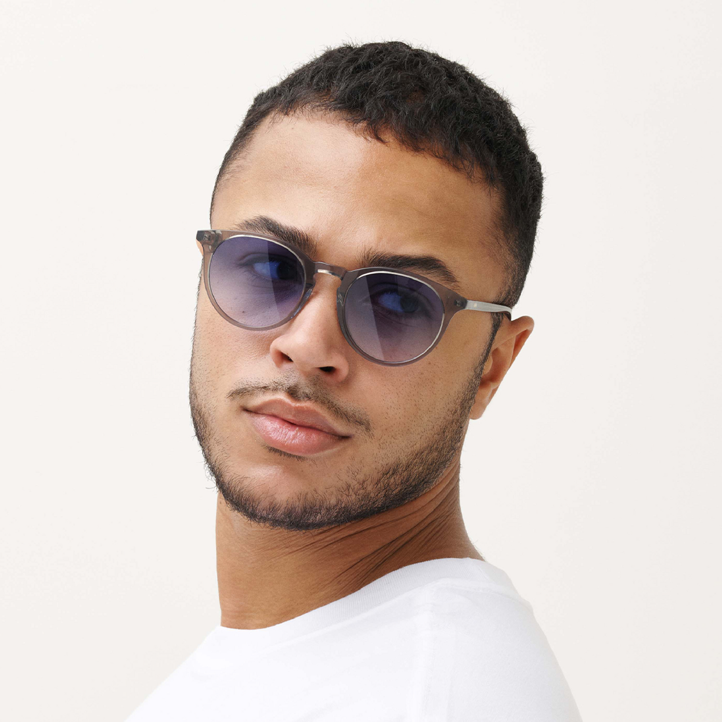 NOUVELLES lunettes de soleil DEPP grises et bleues en cristal par Messy Weekend UK