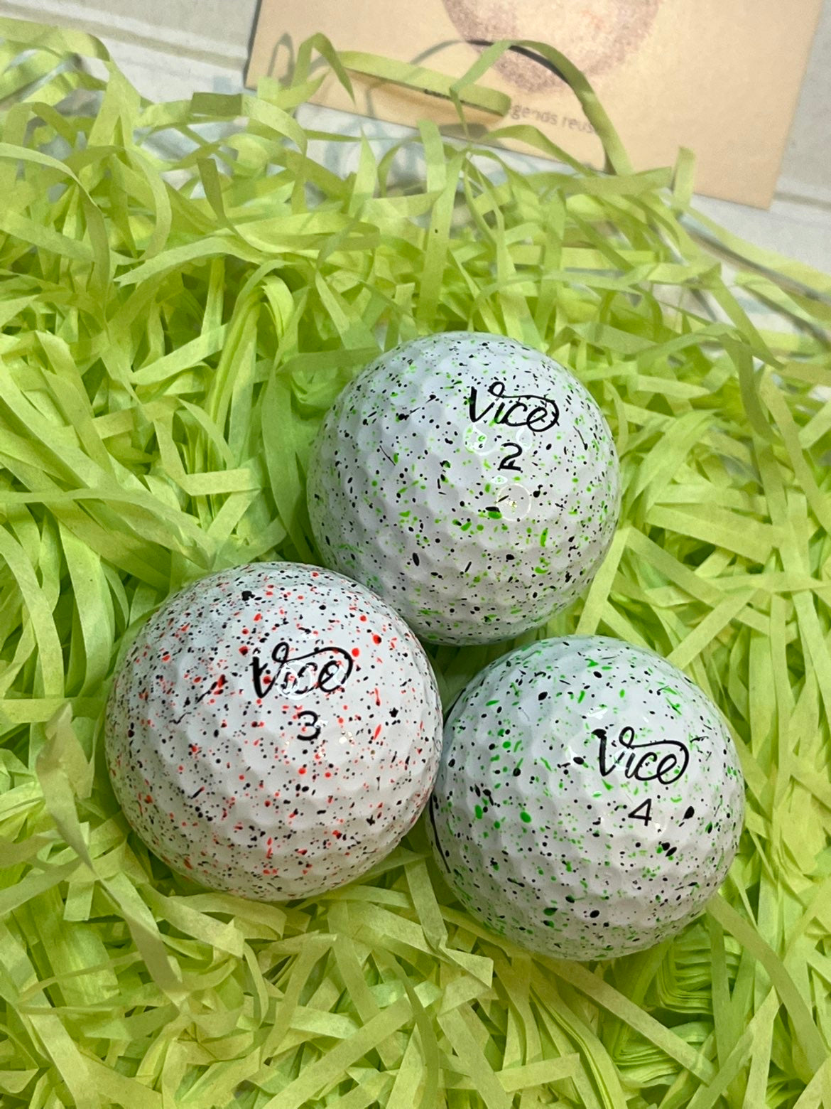 12 Vice Pro Drip Golf balls