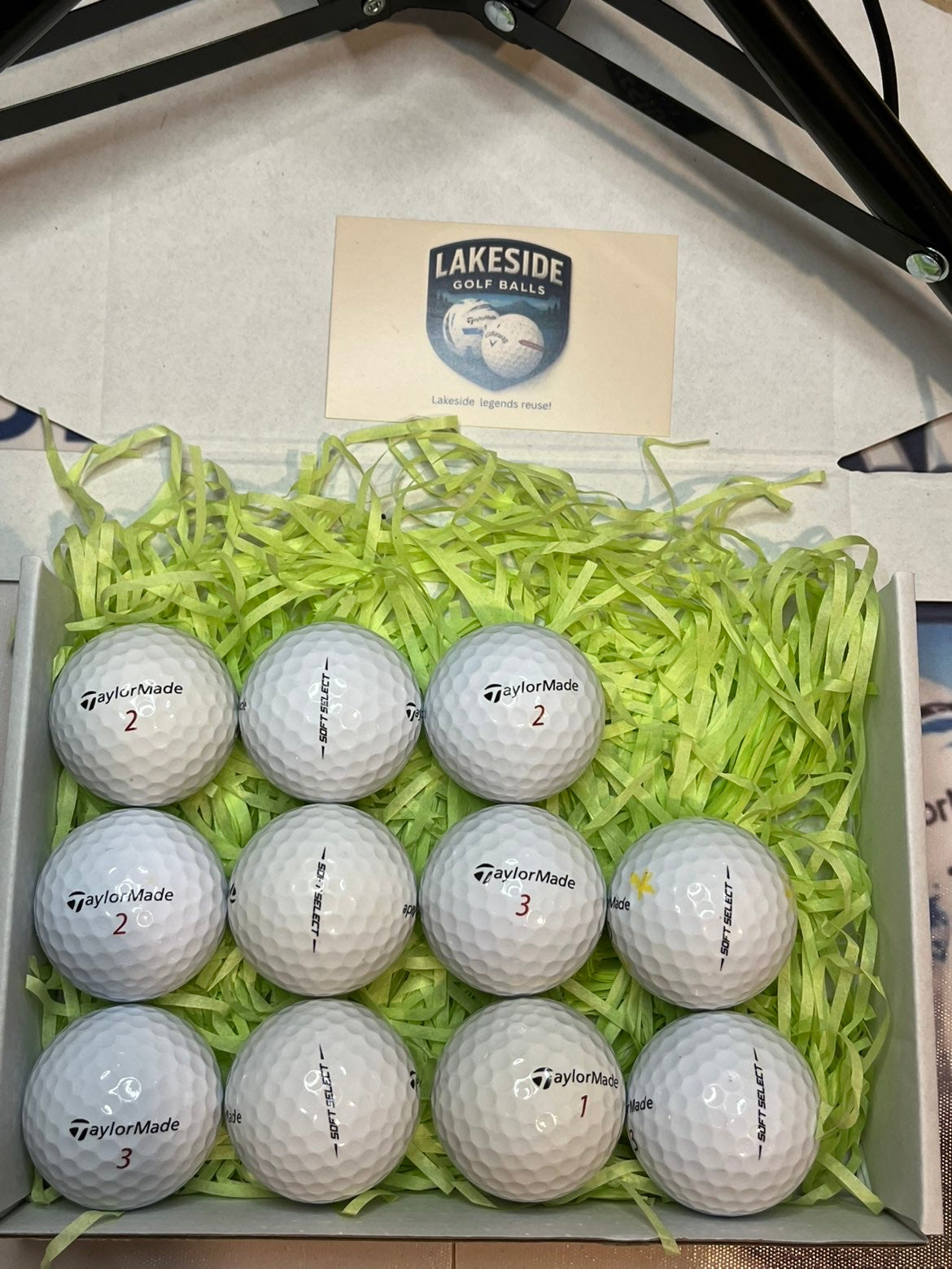 12 Taylormade Soft Select White Golf Balls