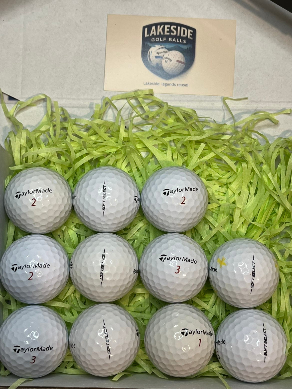 12 Taylormade Soft Select White Golf Balls