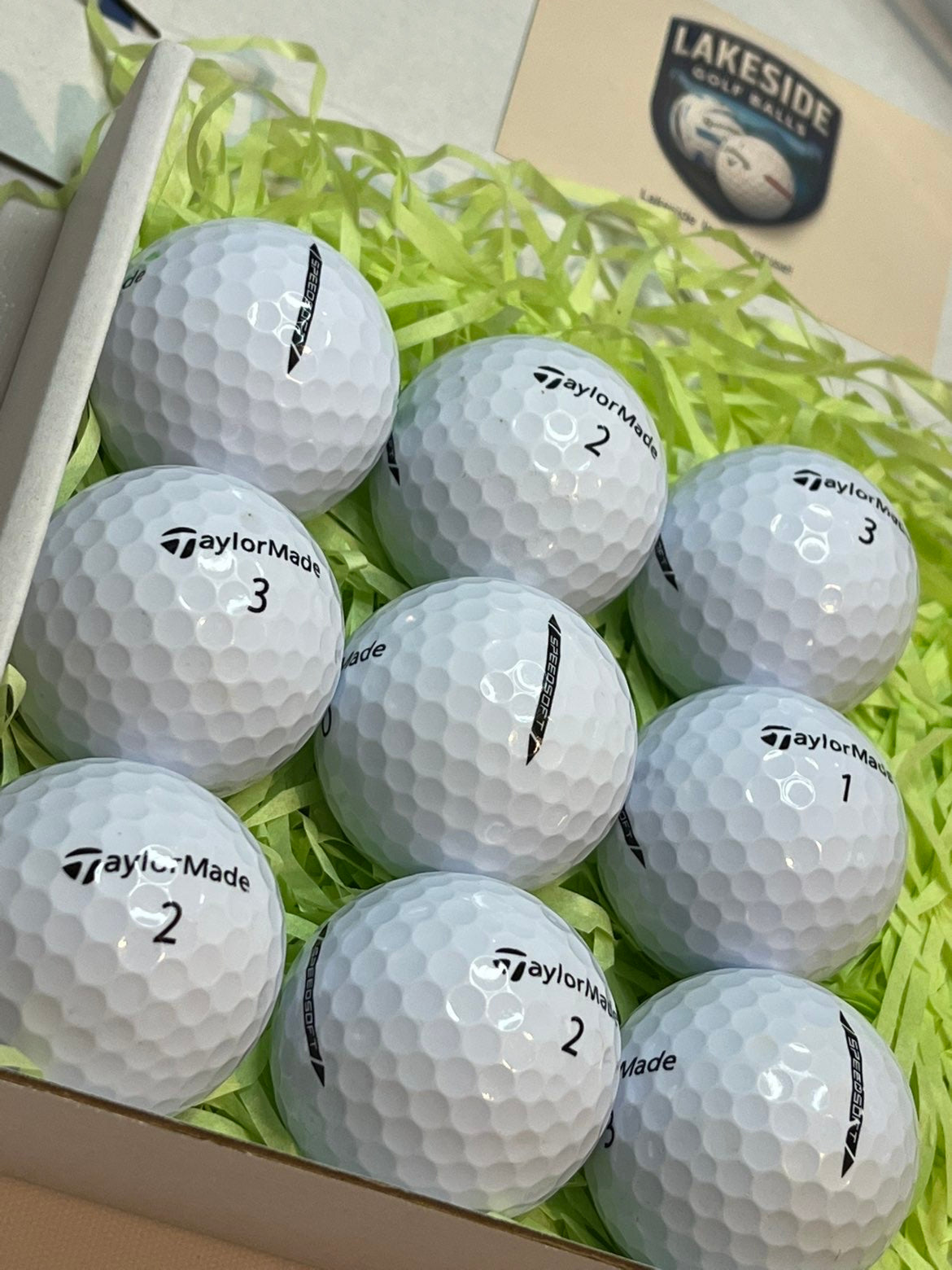 12 Taylormade SpeedSoft White Golf Balls