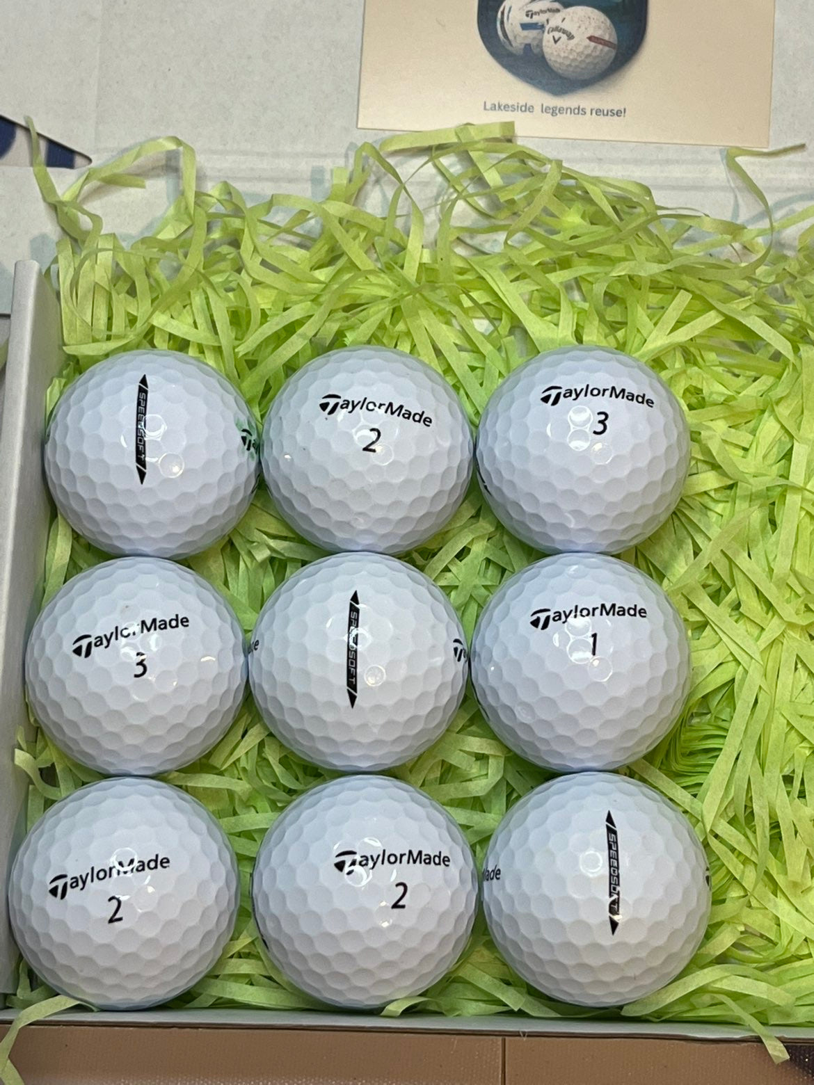 12 Taylormade SpeedSoft White Golf Balls