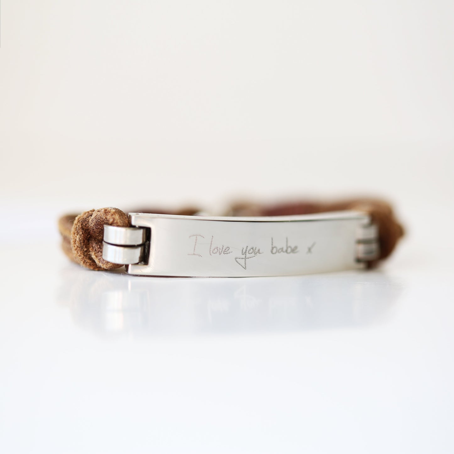 Bracelet en cuir tanné pour homme