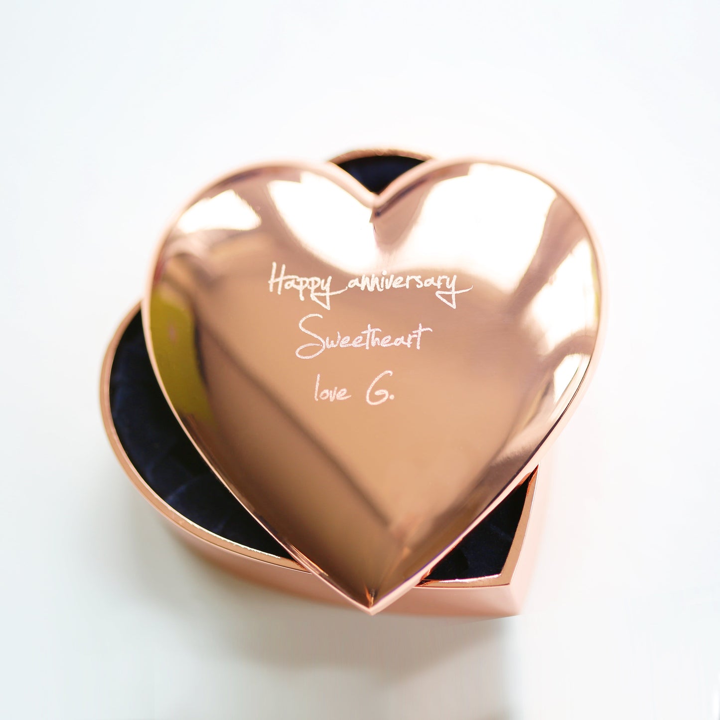 Souvenir en forme de cœur en or rose avec votre propre écriture