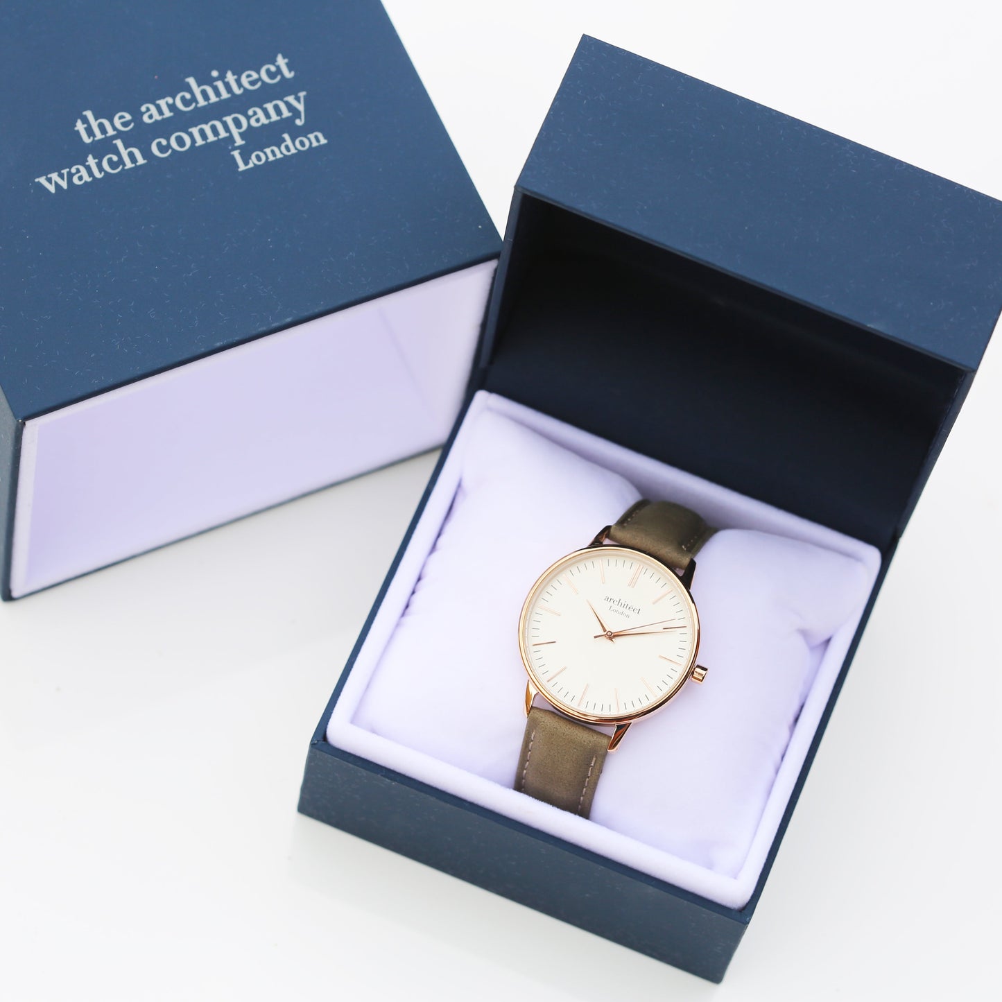 Ladies Architēct Blanc - Modern Font Engraving + Light Grey Strap