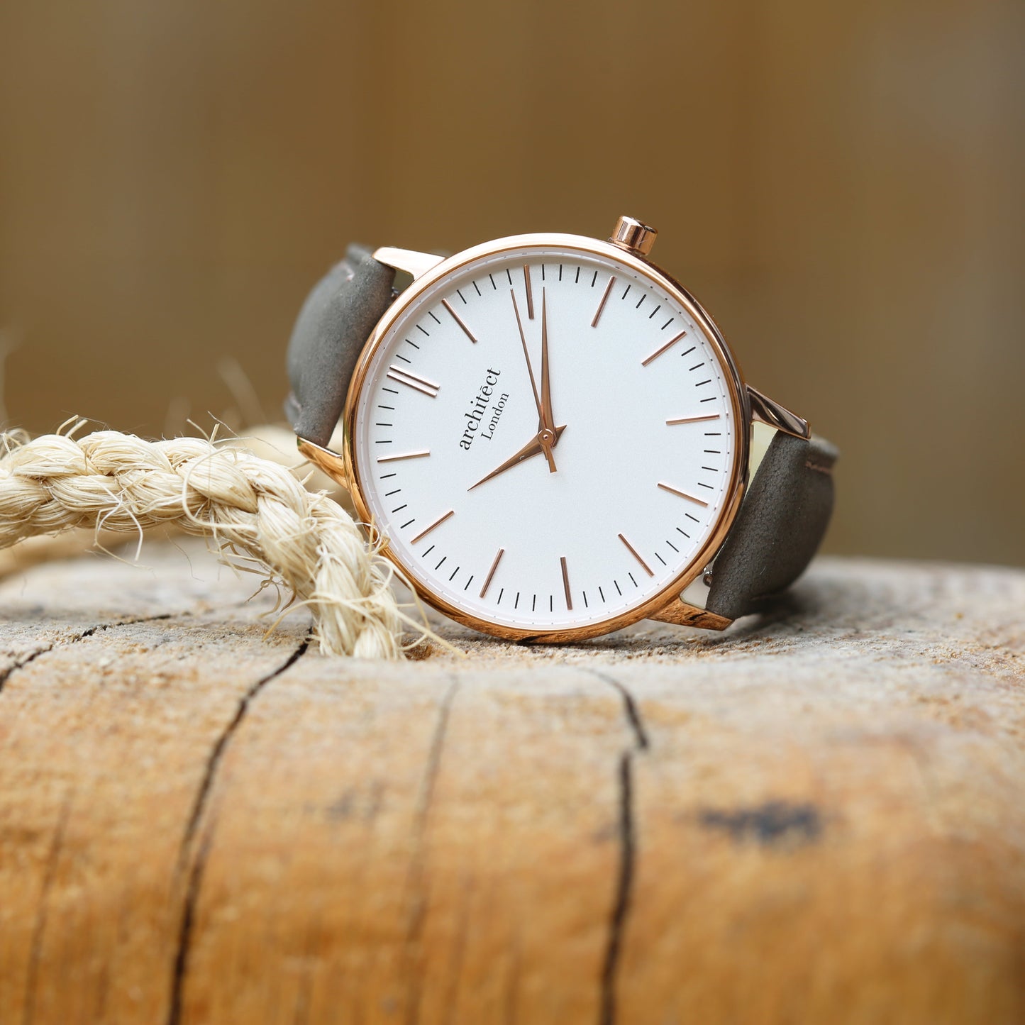 Ladies Architēct Blanc - Modern Font Engraving + Light Grey Strap