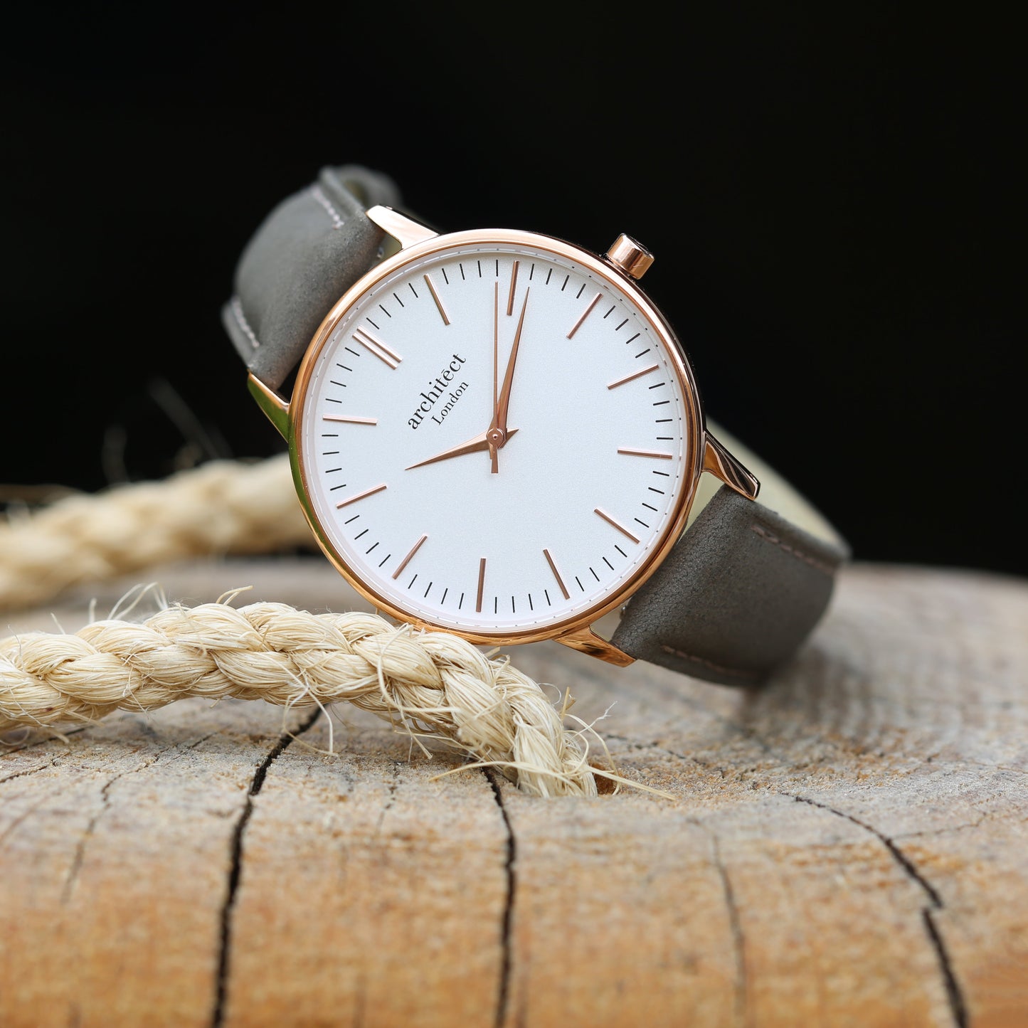 Ladies Architēct Blanc - Modern Font Engraving + Light Grey Strap