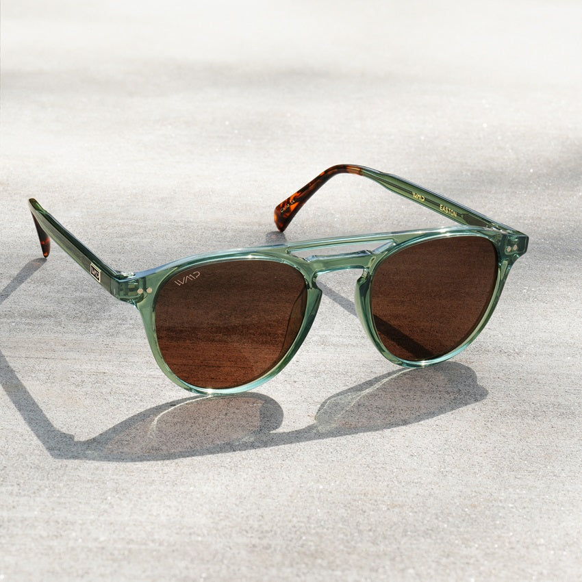 Lunettes de soleil EASTON vert émeraude/verres marron par WMP Eyewear