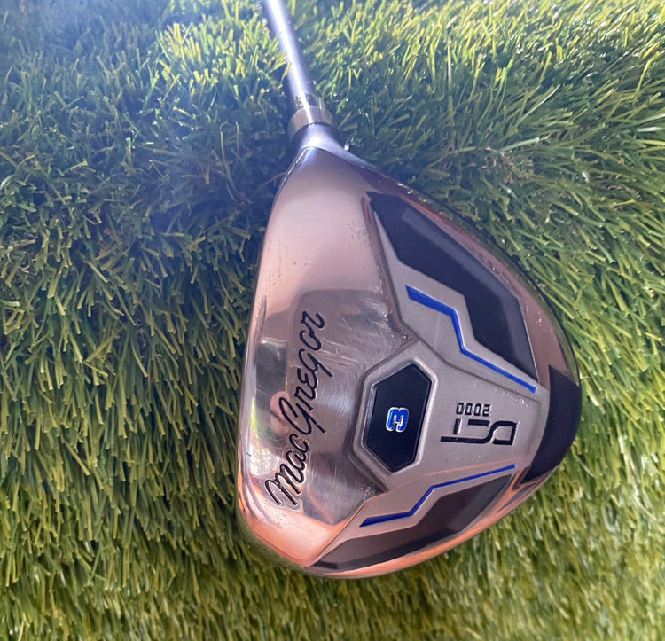 MacGregor golf clubs, bags, and gift cards for UK golfers