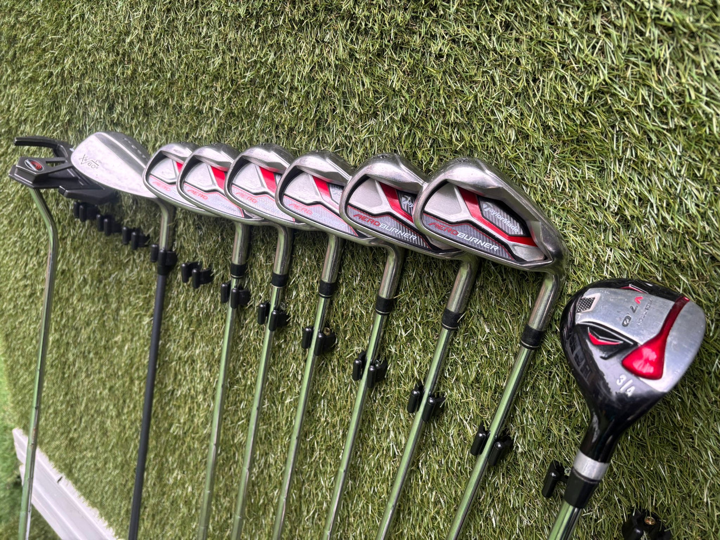 TaylorMade AeroBurner Irons + Cobra Woods + Nike Stand Bag