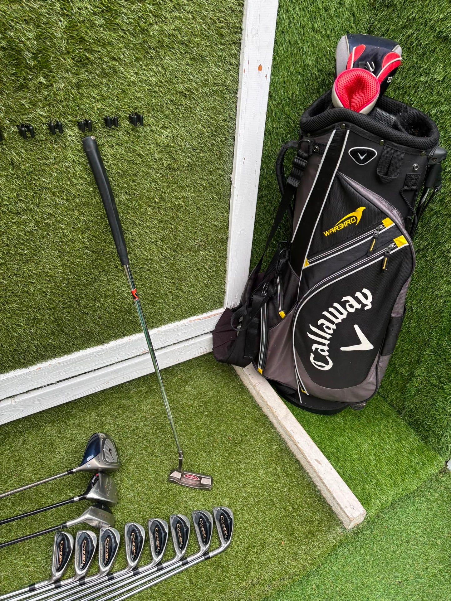Nike Ignite Dymo² Driver, Spalding Cannon Irons (3–9, SW), TaylorMade Rescue & Rossa Putter | Callaway Stand Bag