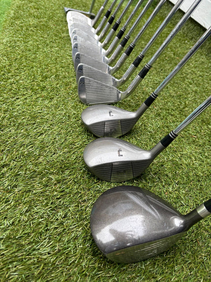 Nicklaus Linear Dynamics Golf Set with Snake Eyes Maraging Steel Driver, Matching Woods & Stand Bag