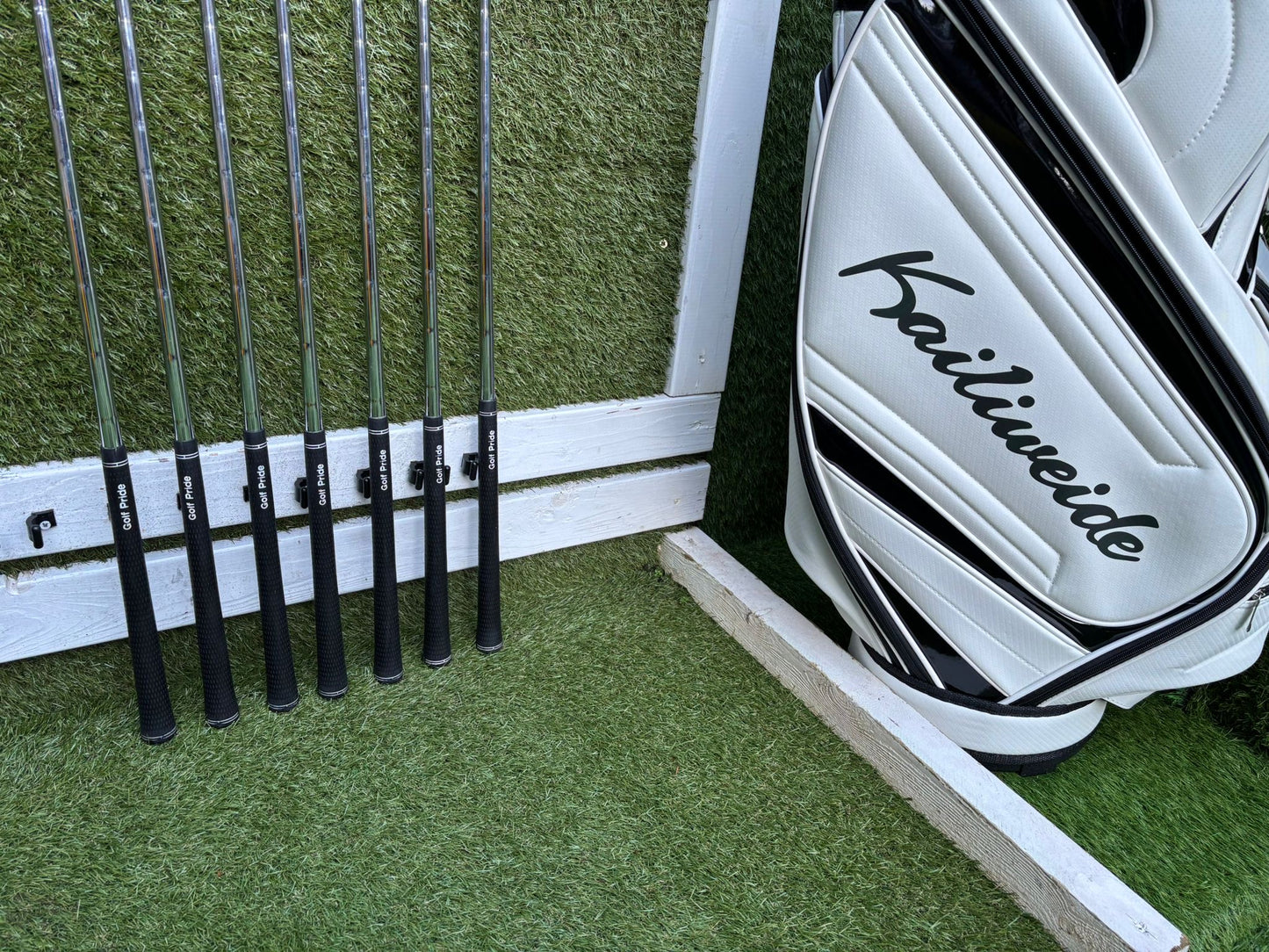 Ben Hogan Apex FTX Combo Irons (4–E) + Brand New Kailiweide Cart Bag – £254 with free delivery