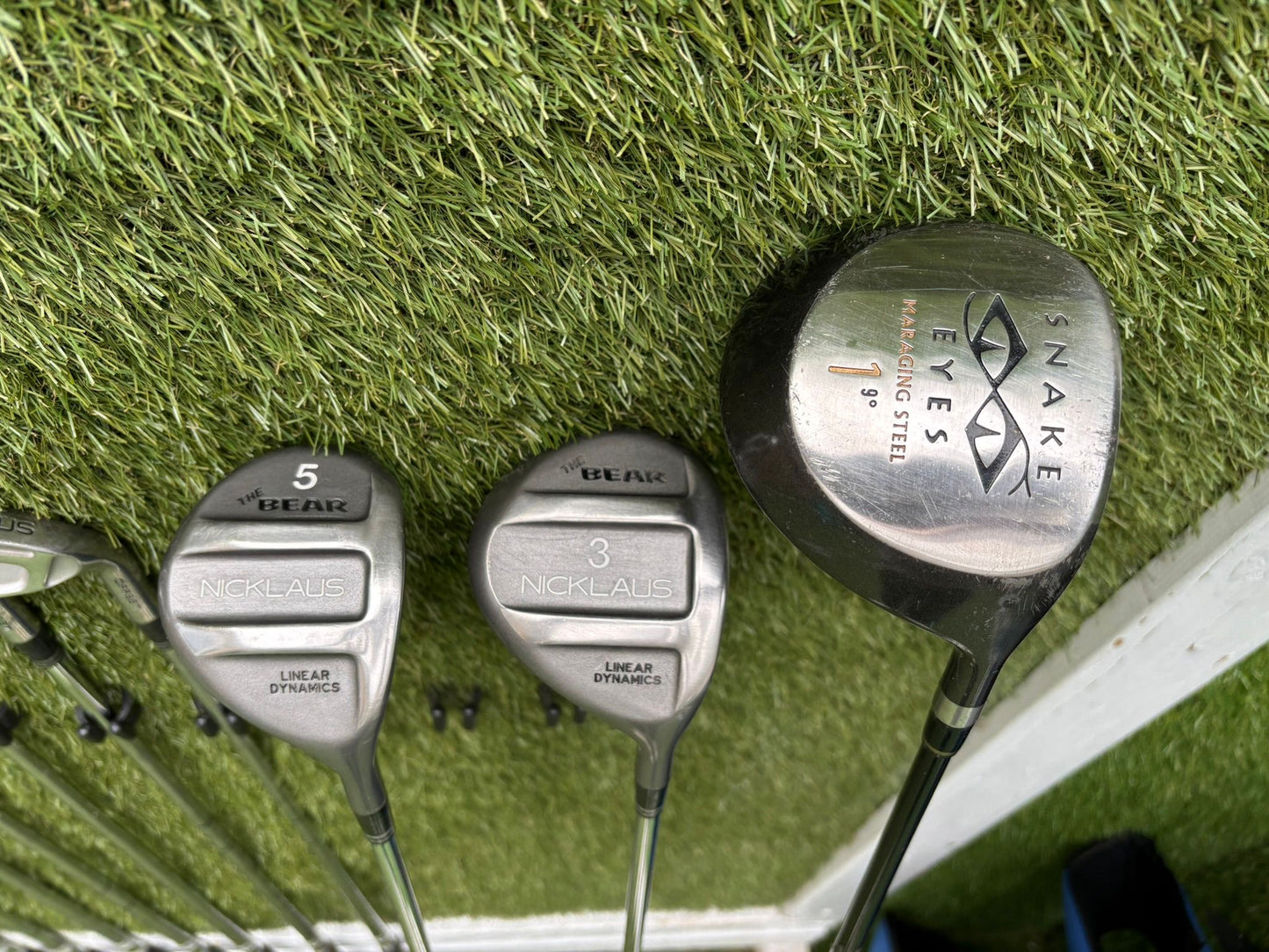 Nicklaus Linear Dynamics Golf Set with Snake Eyes Maraging Steel Driver, Matching Woods & Stand Bag