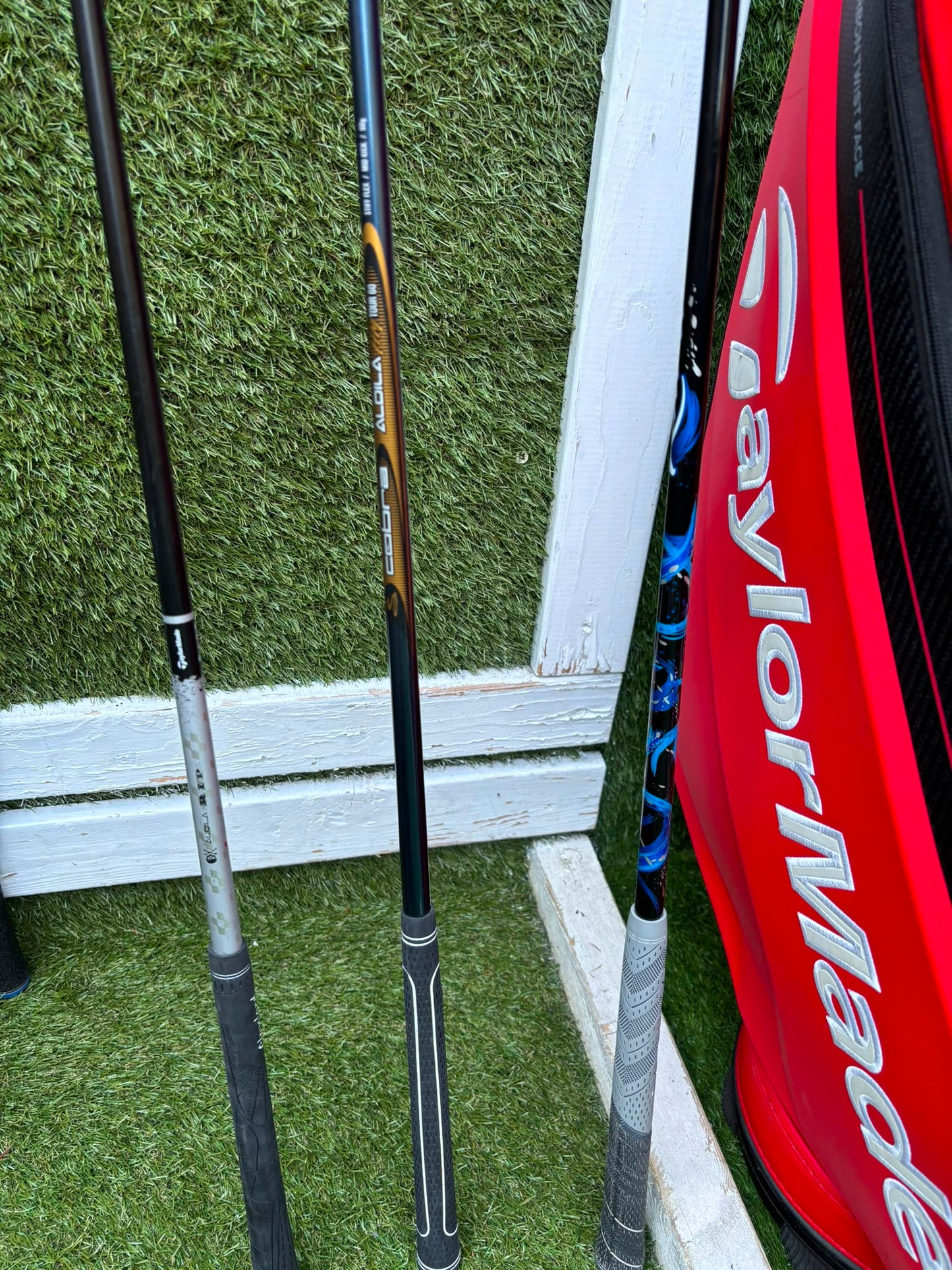 Callaway Apex DCB Irons, Mizuno Driver, Odyssey Lab Putter & TaylorMade Team Tour Cart Bag