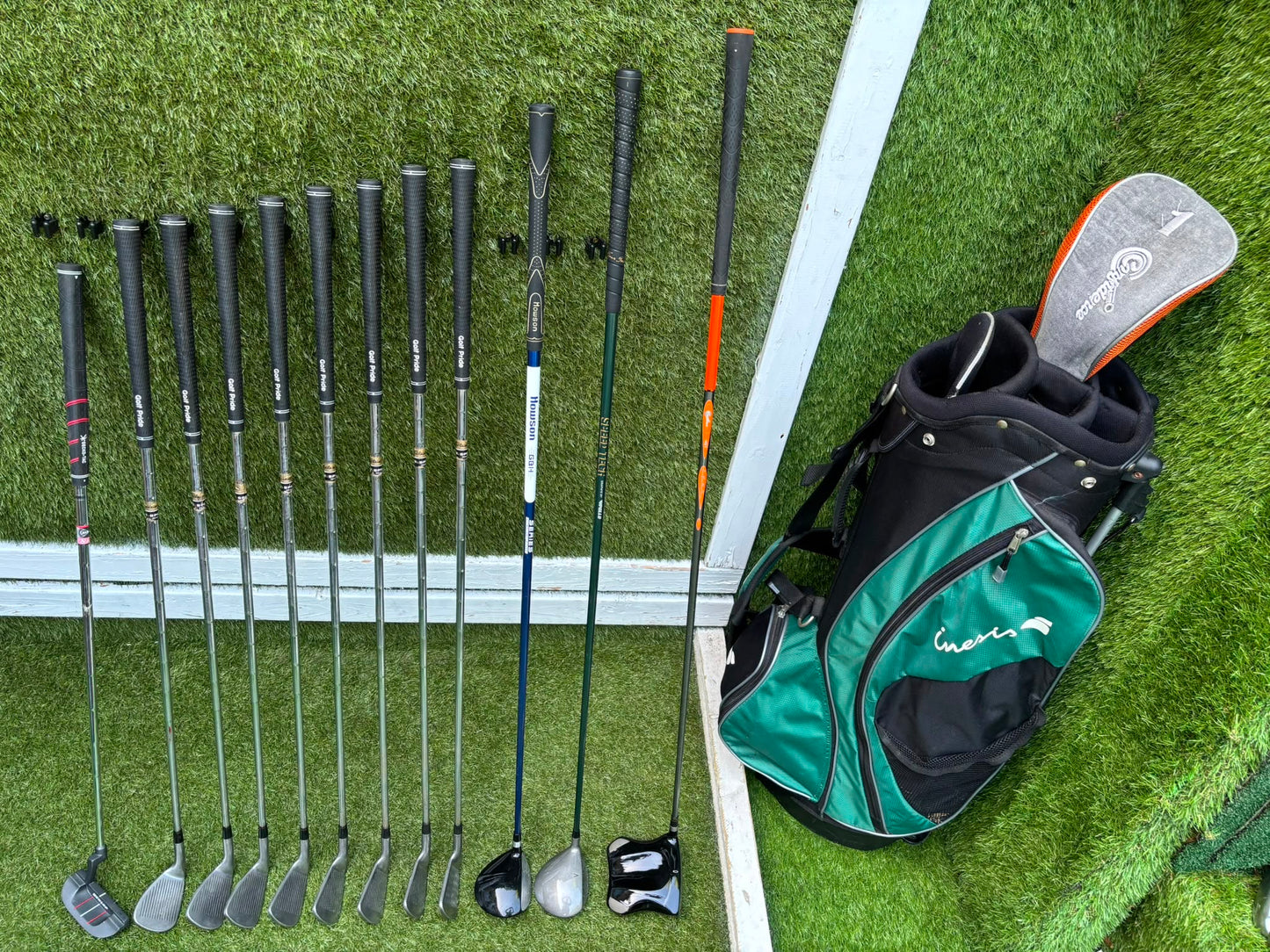 Titleist DCI Irons, Titleist DCI Sand Wedge, Confidence Woods & Inesis Stand Bag