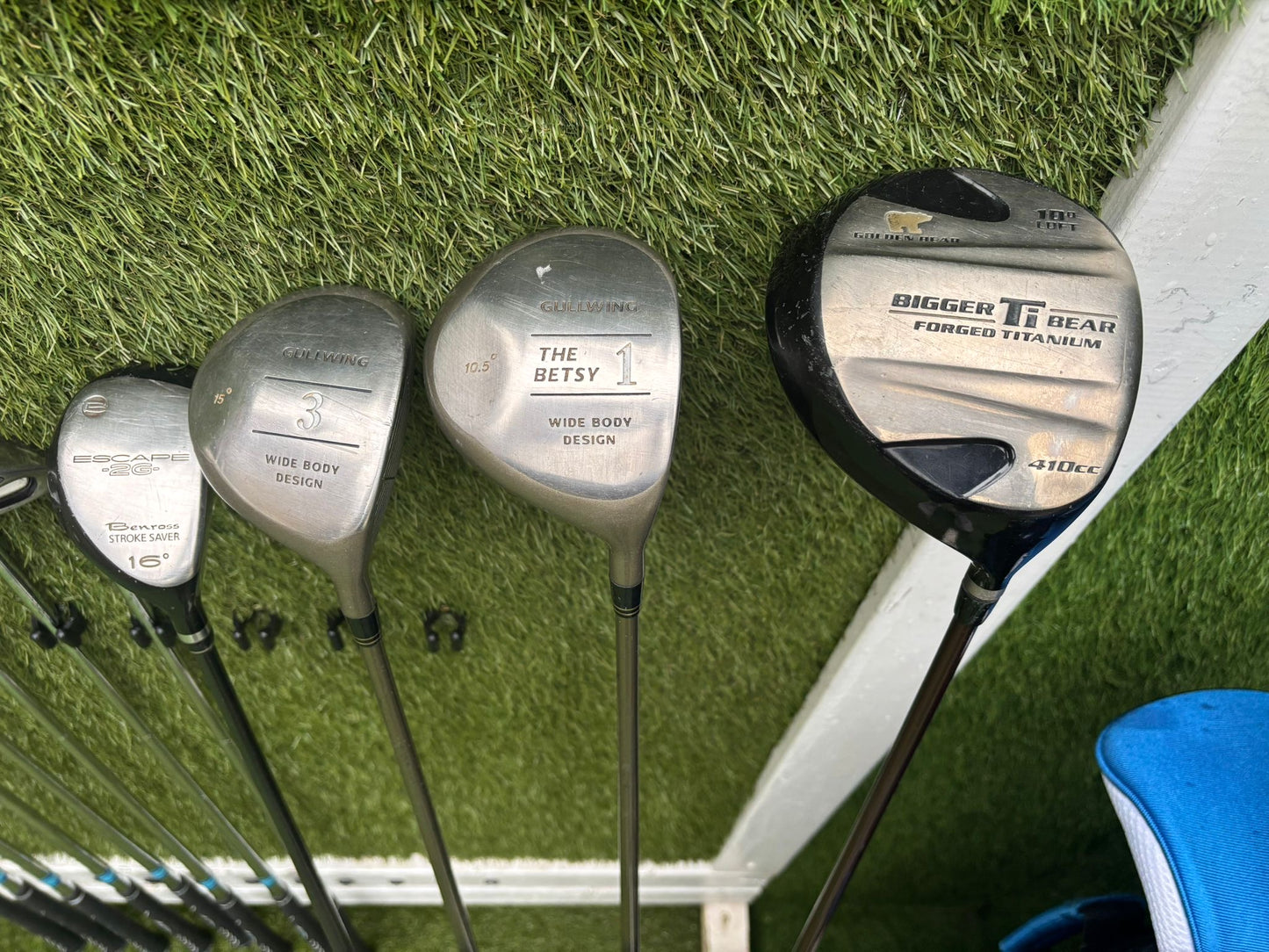 Dunlop 65i Irons + Gullwing Woods + Benross Hybrid + TaylorMade Cart Bag – 13-Club Golf Set